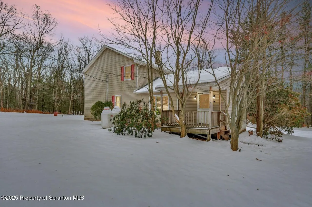 Residential For Sale 2050 Moosic Lake Road, Jefferson Twp, Pennsylvania 18444