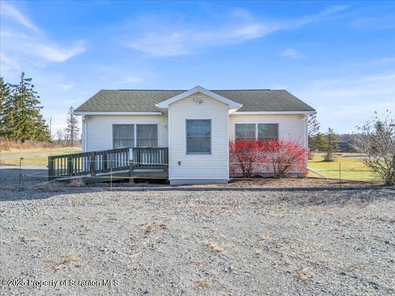 Residential Income For Sale 10548 State Rt 29, Montrose, Pennsylvania 18801