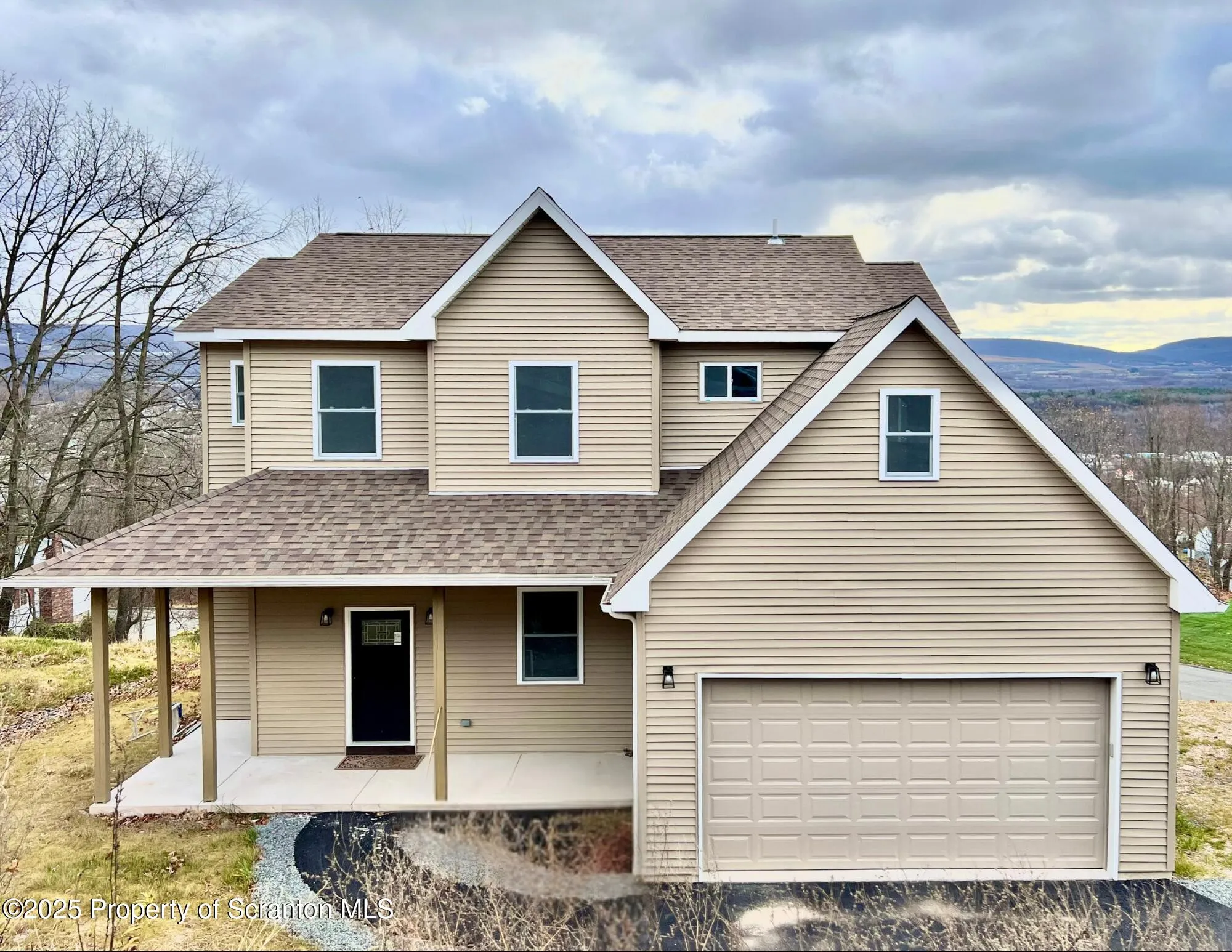 Residential Lease For Rent 105 Parkdale Drive, Dickson City, Pennsylvania 18519