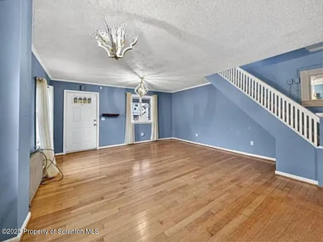 Residential Lease For Rent 2035 Delaware Street, Dunmore, Pennsylvania 18512