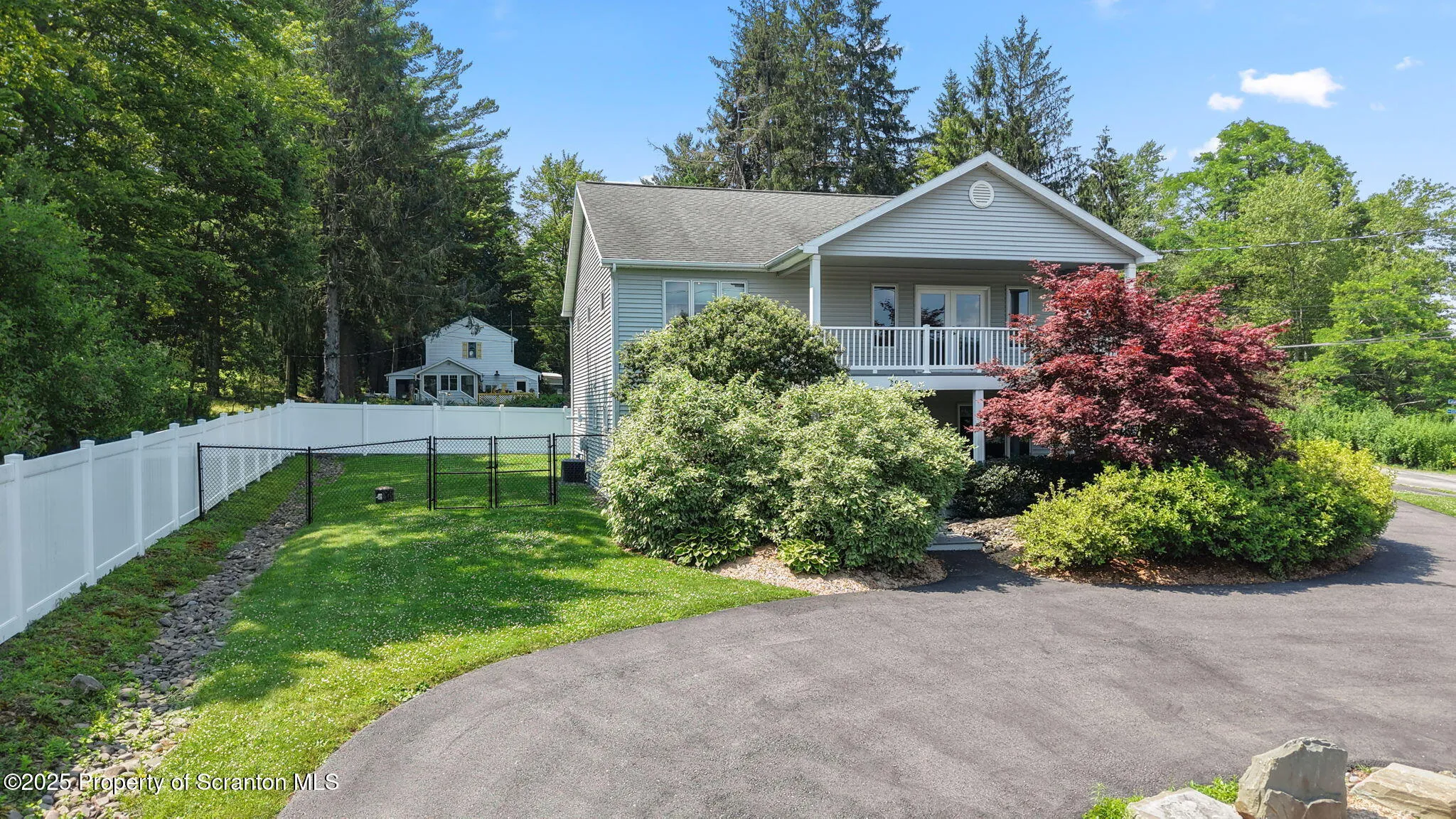 Residential For Sale 2975 John C Mcnamara Drive, Brackney, Pennsylvania 18812