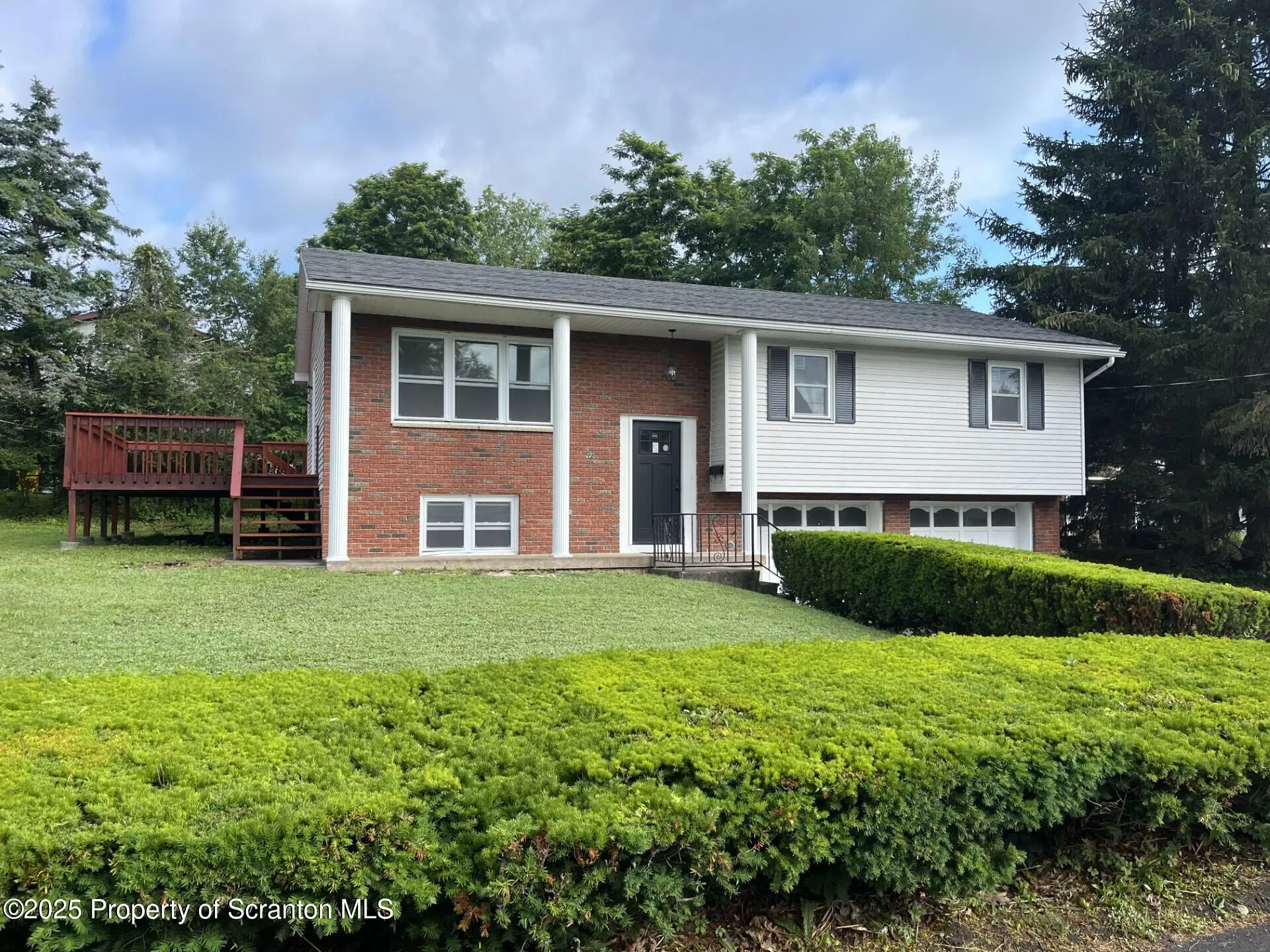 Residential For Sale 98 Lori Drive Unit L 1, Archbald, Pennsylvania 18403