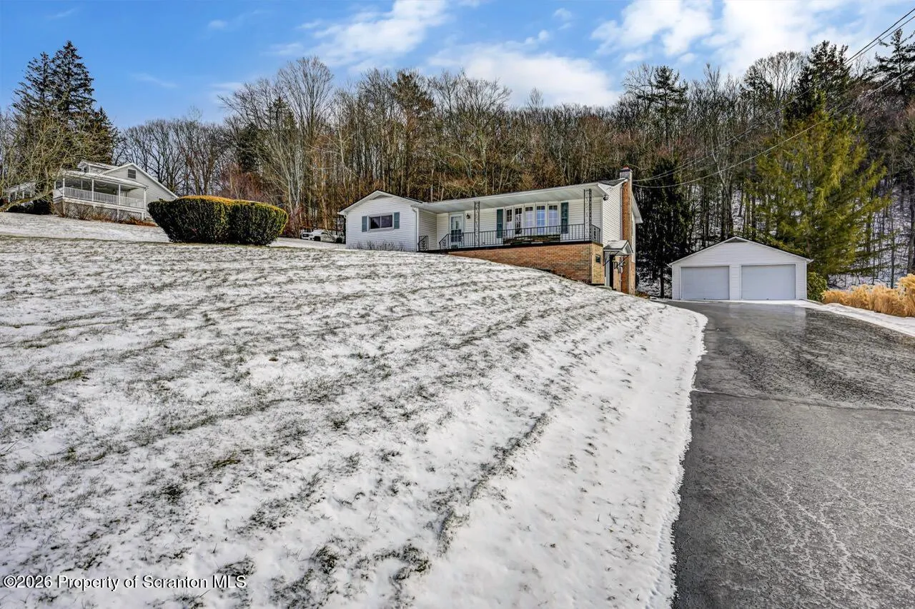 Residential For Sale 148 Green Grove Road, Scott Twp, Pennsylvania 18447