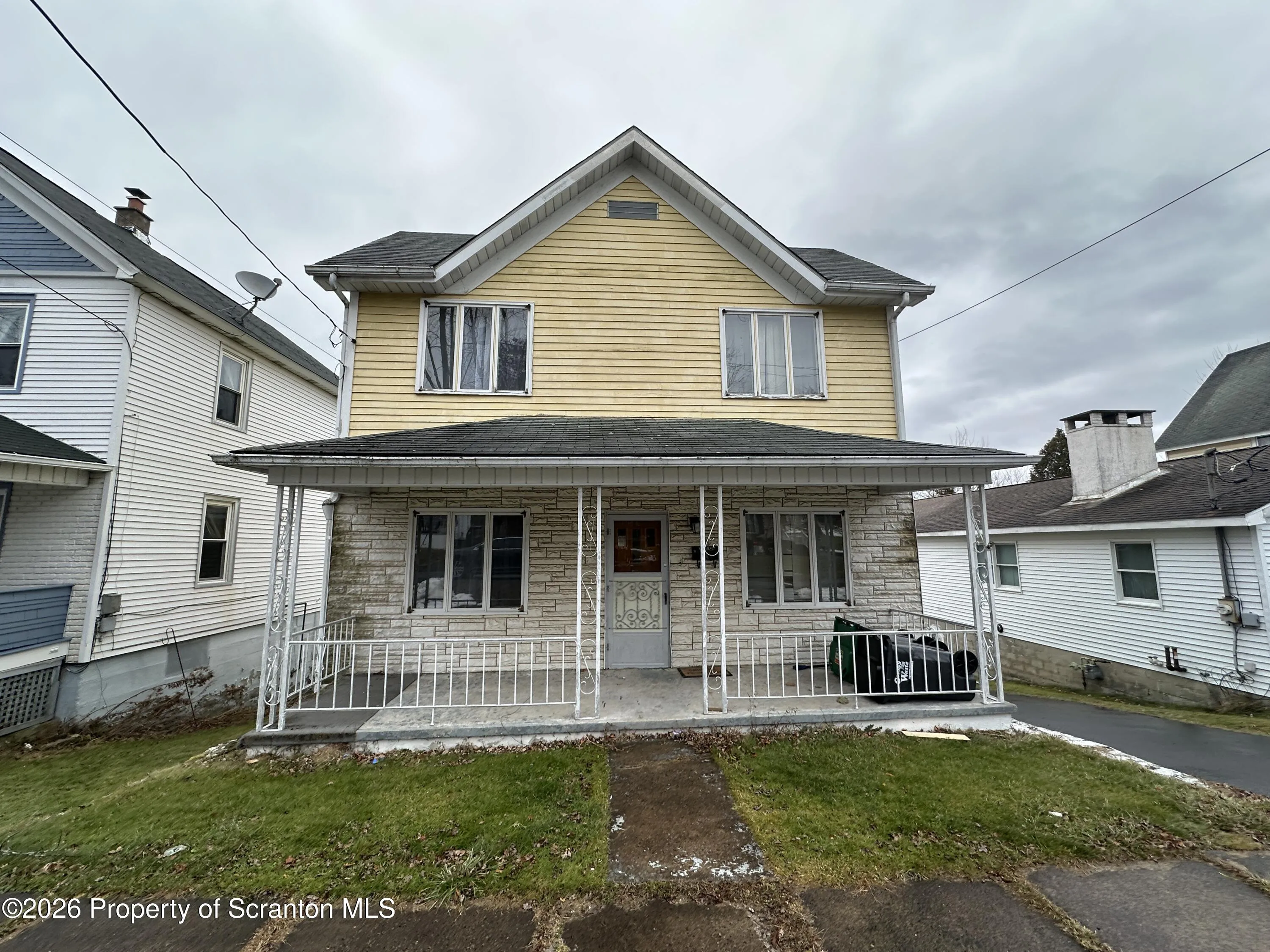 Residential For Sale 720 Delaware Street, Forest City, Pennsylvania 18421