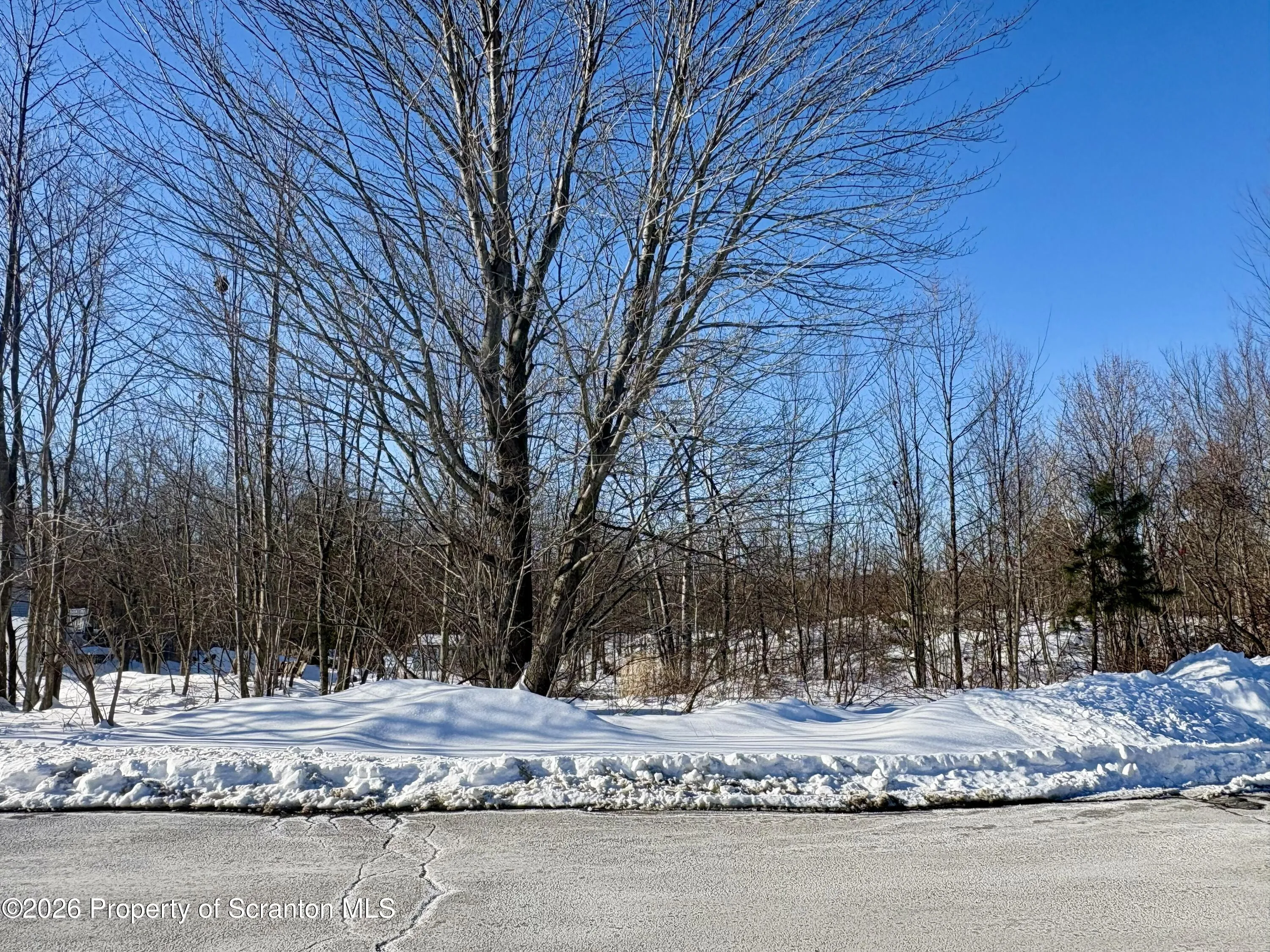 Land For Sale Ledge Court, Pittston, Pennsylvania 18640