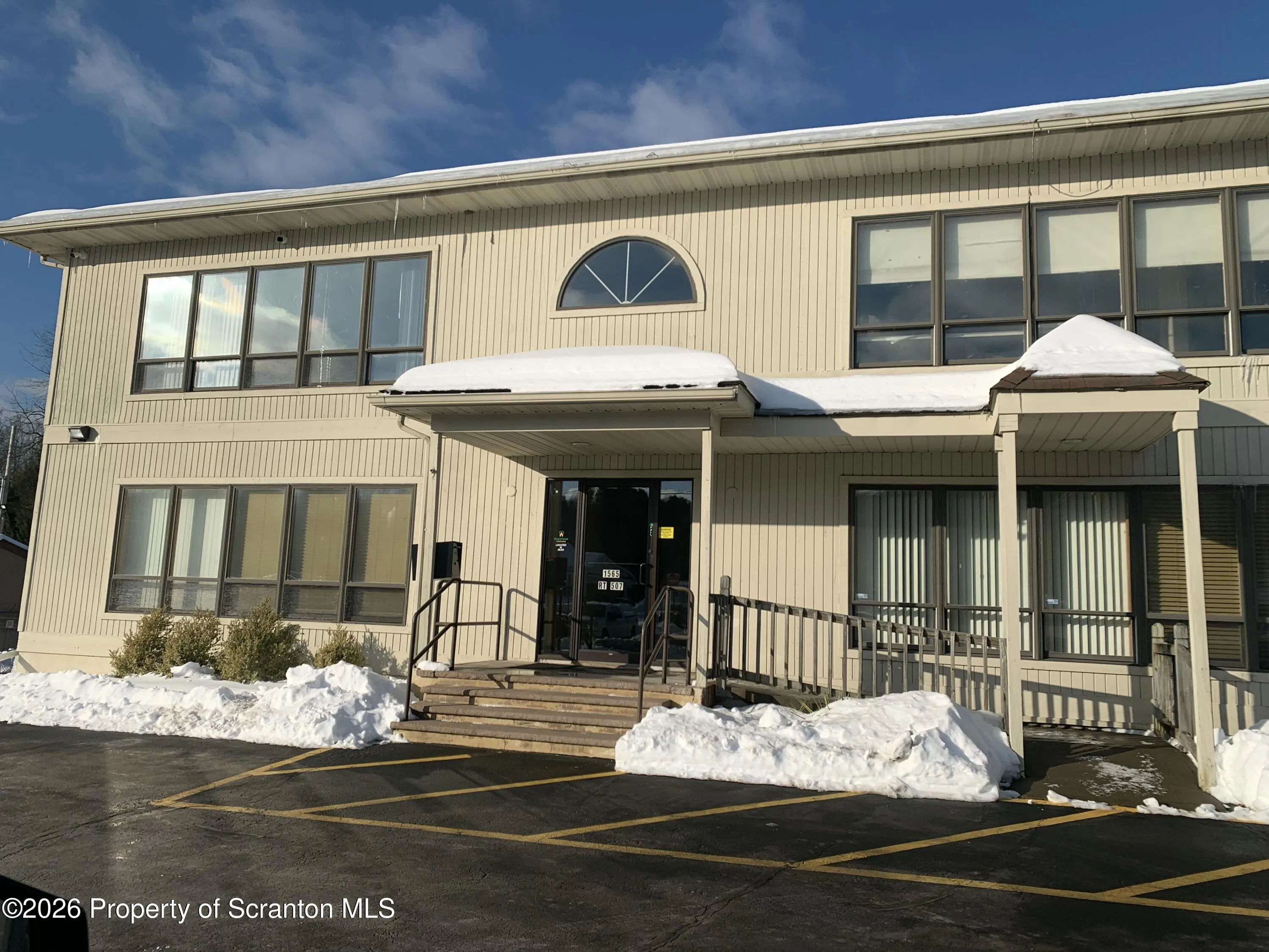 Commercial Lease For Rent 1565 Rt 507 Unit D, Greentown, Pennsylvania 18426
