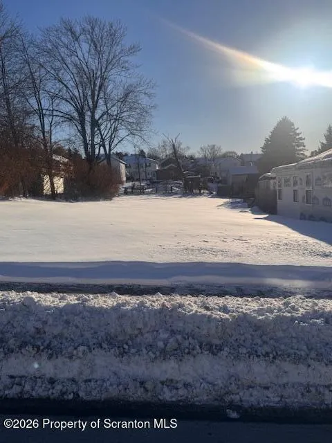 Land For Sale 658 Sanderson Street, Throop, Pennsylvania 18512