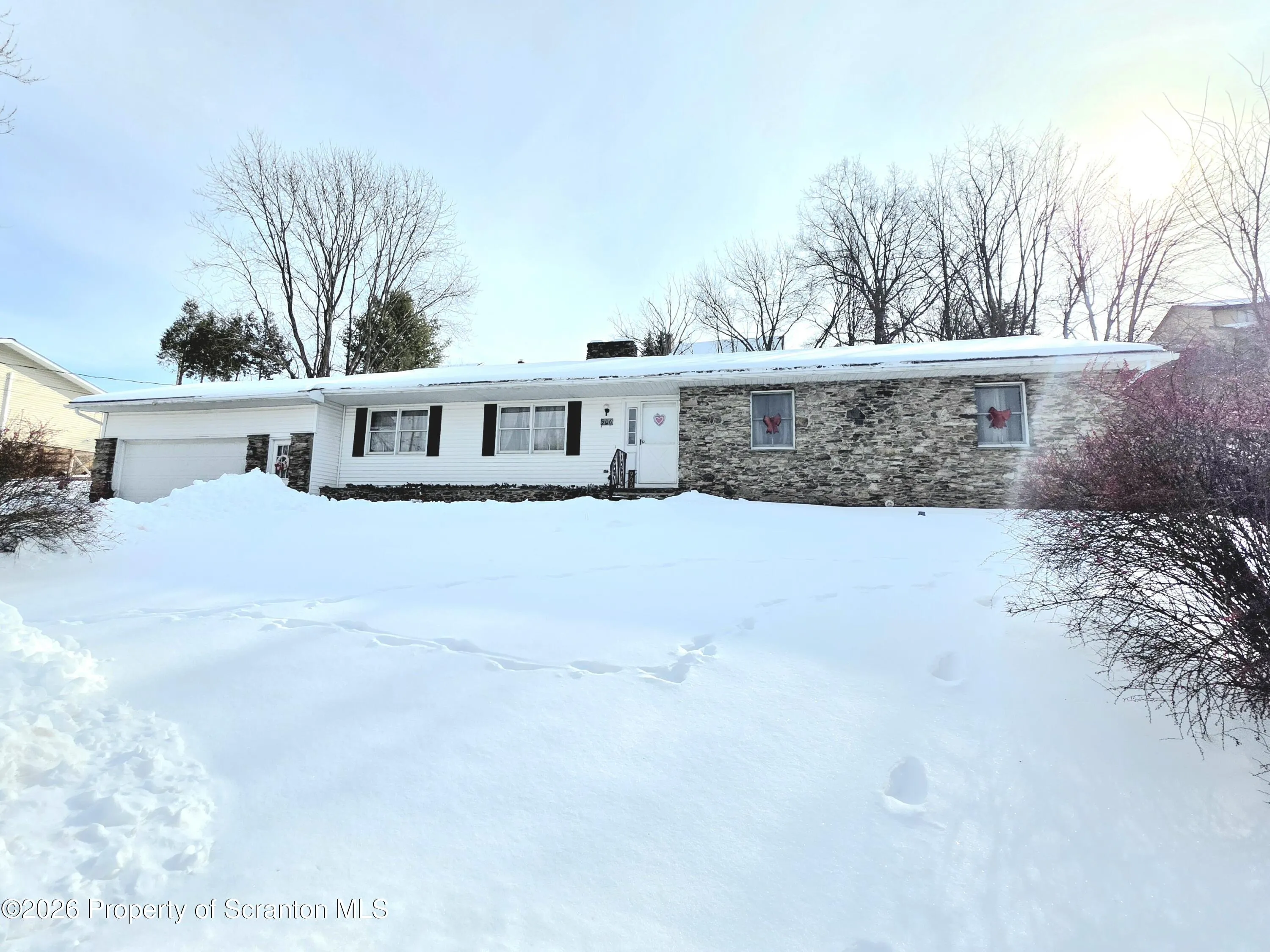 Residential For Sale 906 Violet Terrace, Clarks Summit, Pennsylvania 18411