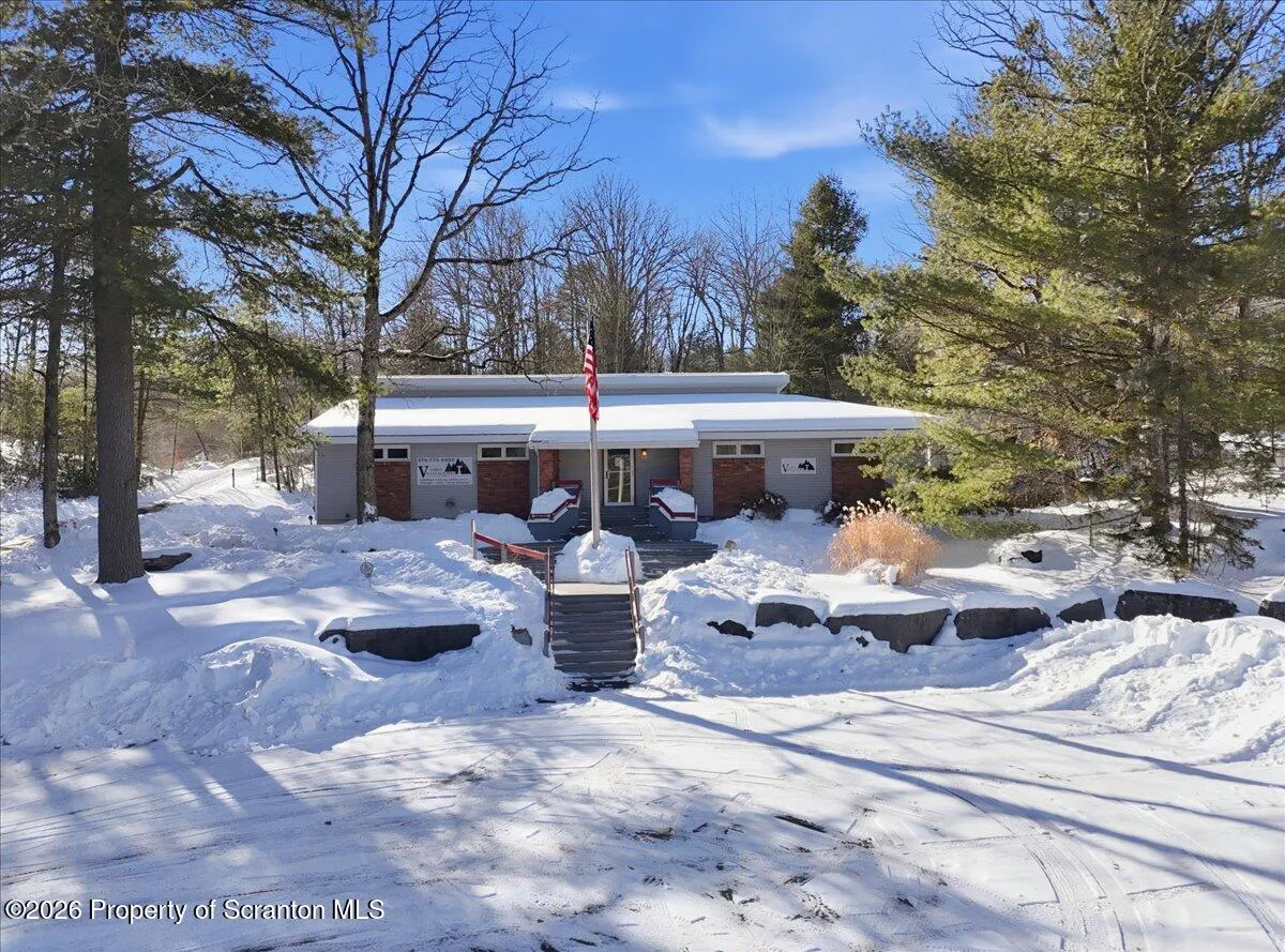 Commercial Sale For Sale 647 Rt 739, Lords Valley, Pennsylvania 18428