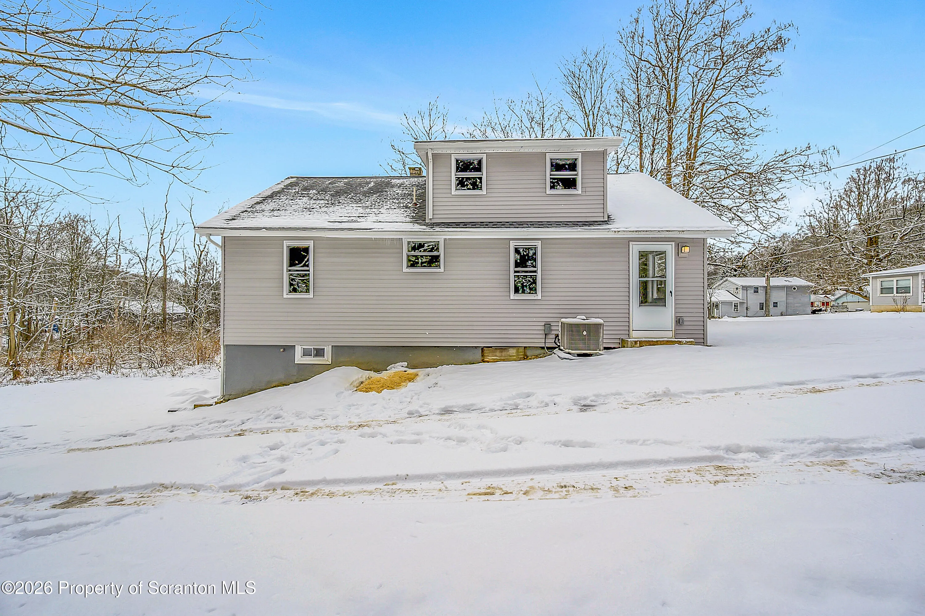 Residential For Sale 642 Bodle Road, Wyoming, Pennsylvania 18644