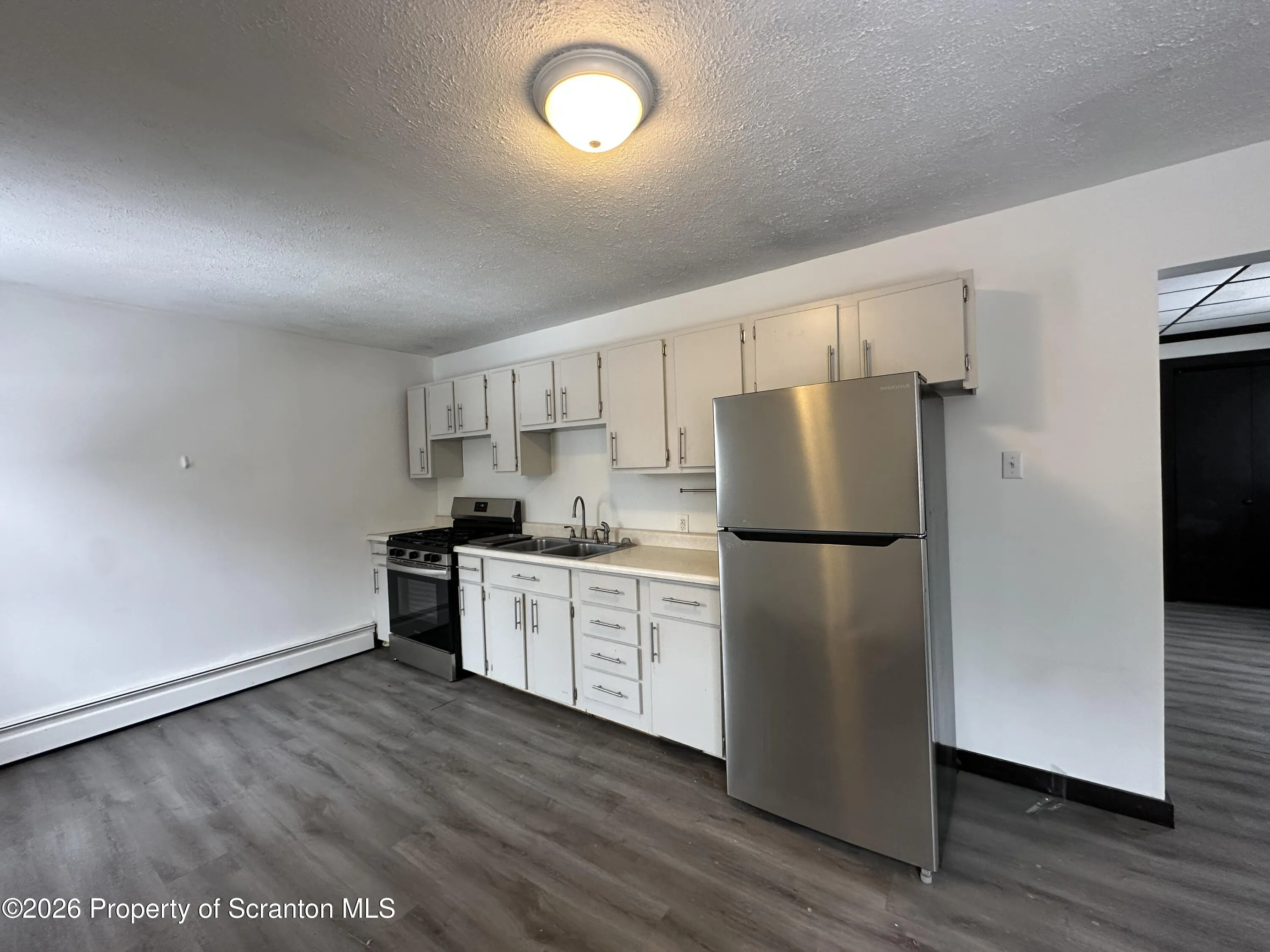 Residential Lease For Rent 214 Mayock Street Unit 4, Wilkes-barre, Pennsylvania 18705