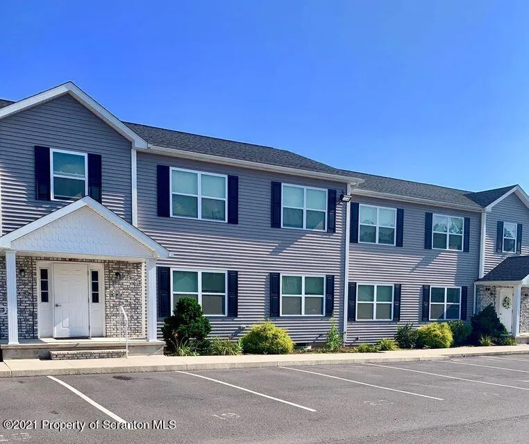 Residential Lease For Rent 967 Ash Street, Moosic, Pennsylvania 18507