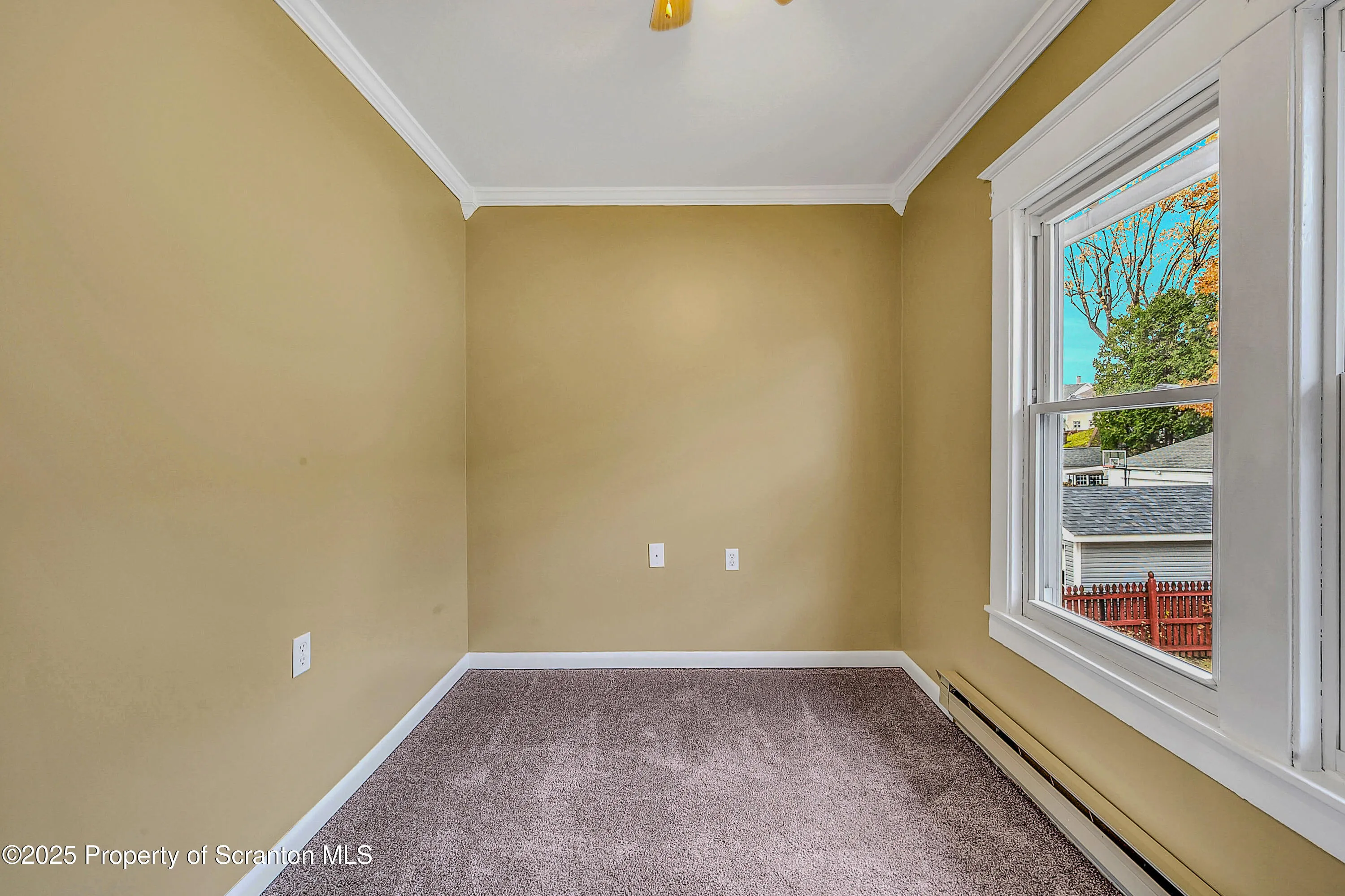 Residential Lease For Rent 1703 Green Ridge Street, Dunmore, Pennsylvania 18509