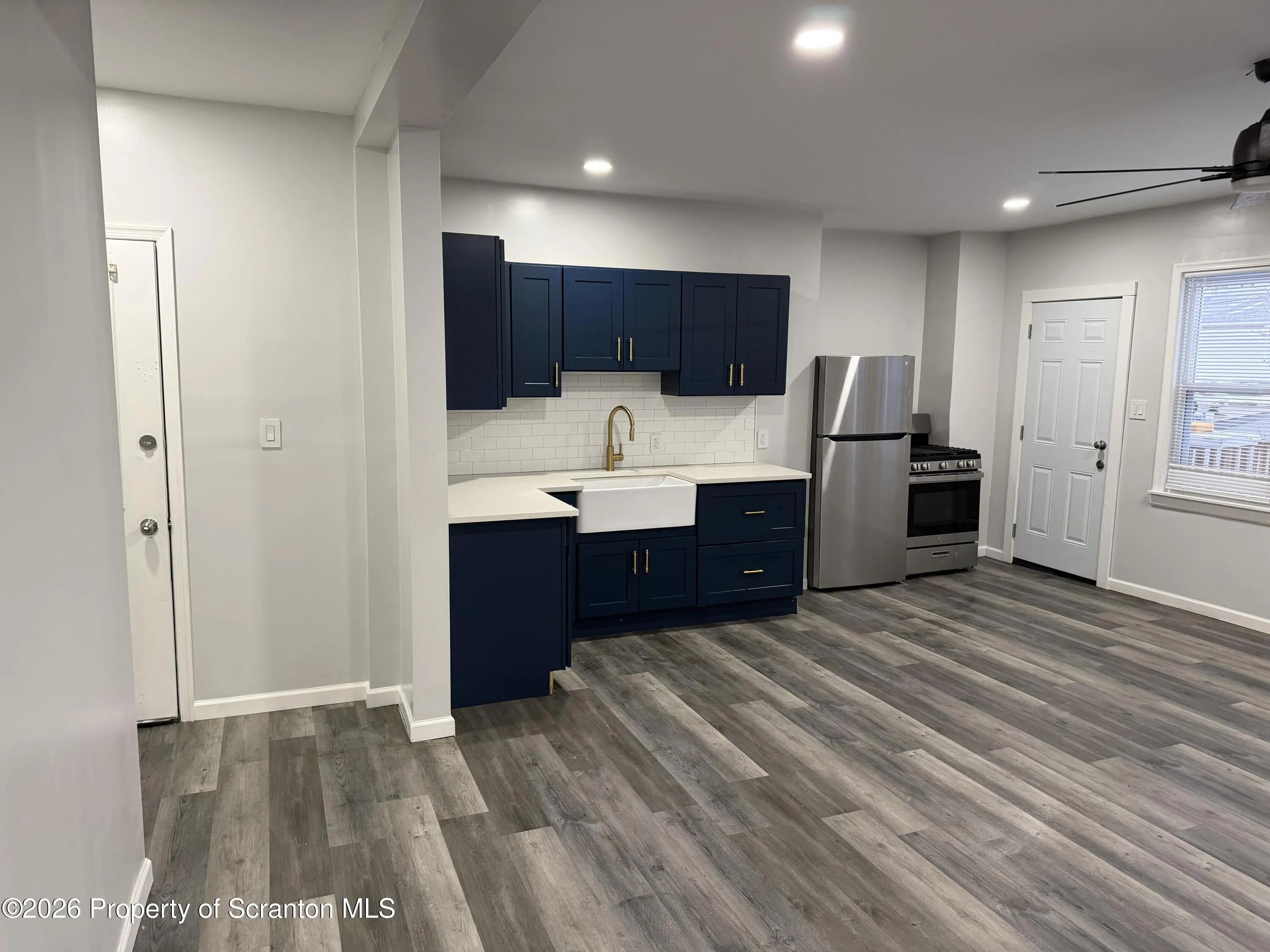 Residential Lease For Rent 539 E Pine Street Unit Apt C, Olyphant, Pennsylvania 18447