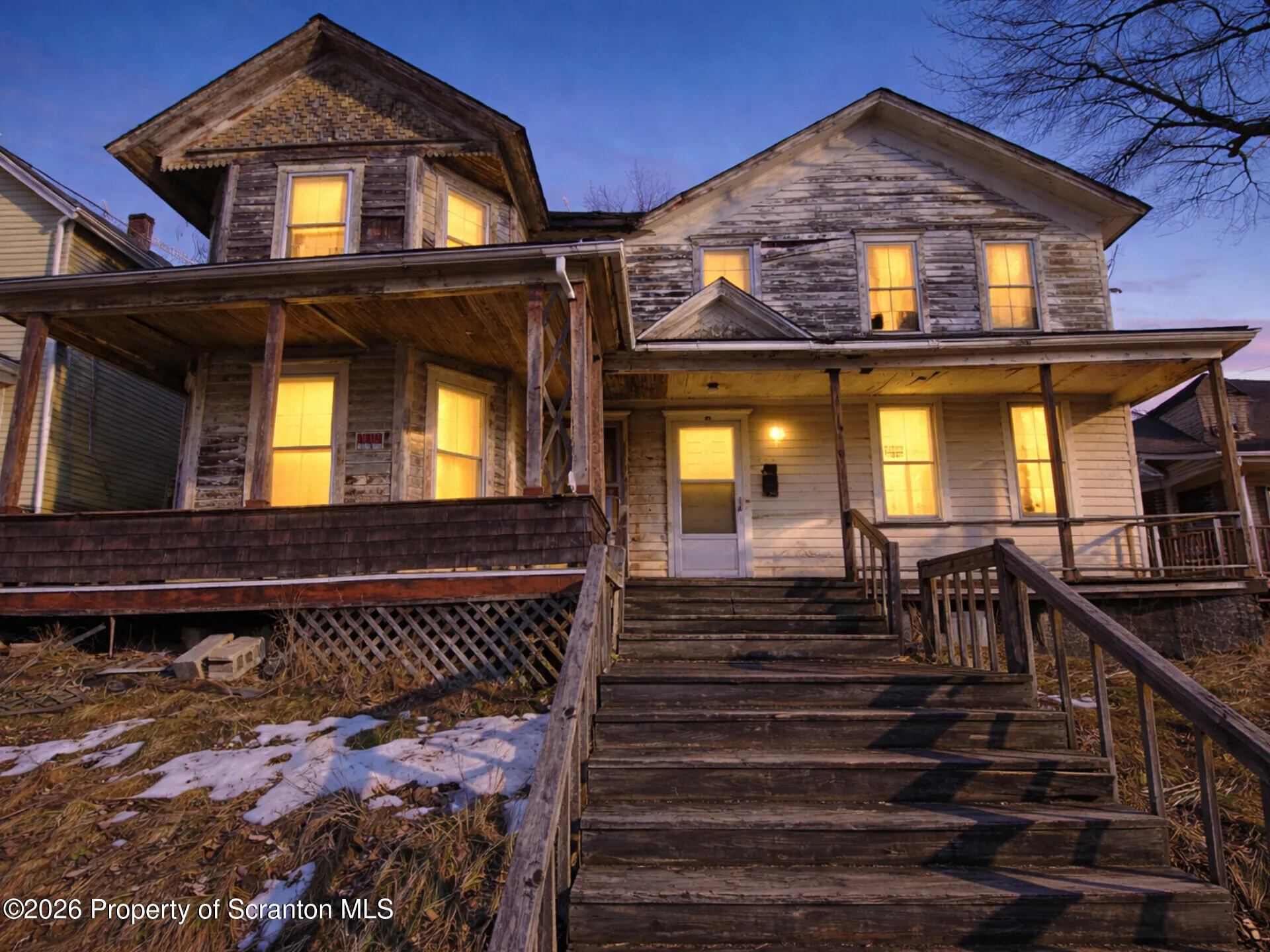 Residential Income For Sale 86-86 1/2 Belmont Street, Carbondale, Pennsylvania 18407