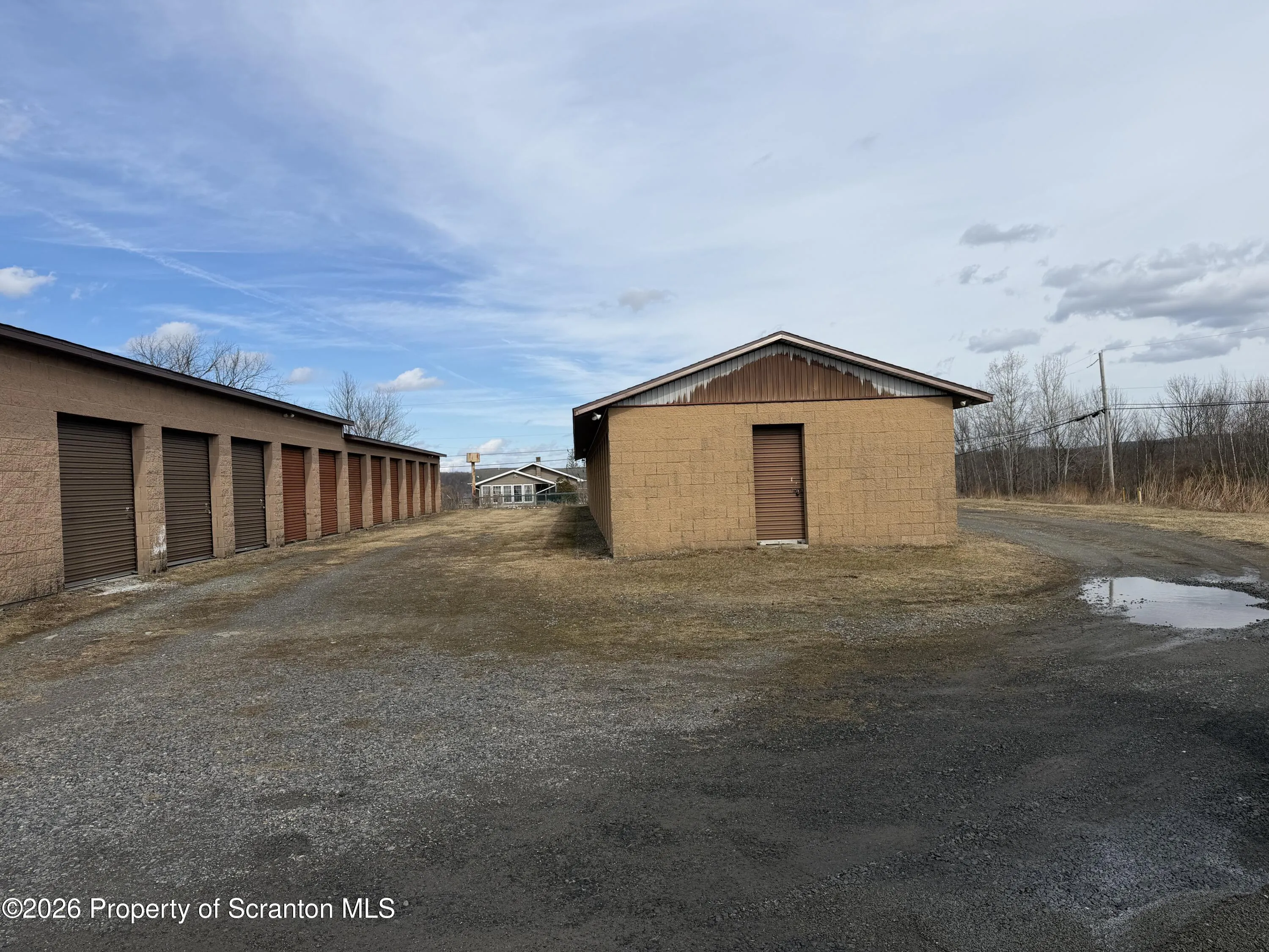 Commercial Sale For Sale 25 Dennis Road, Scott Twp, Pennsylvania 18447