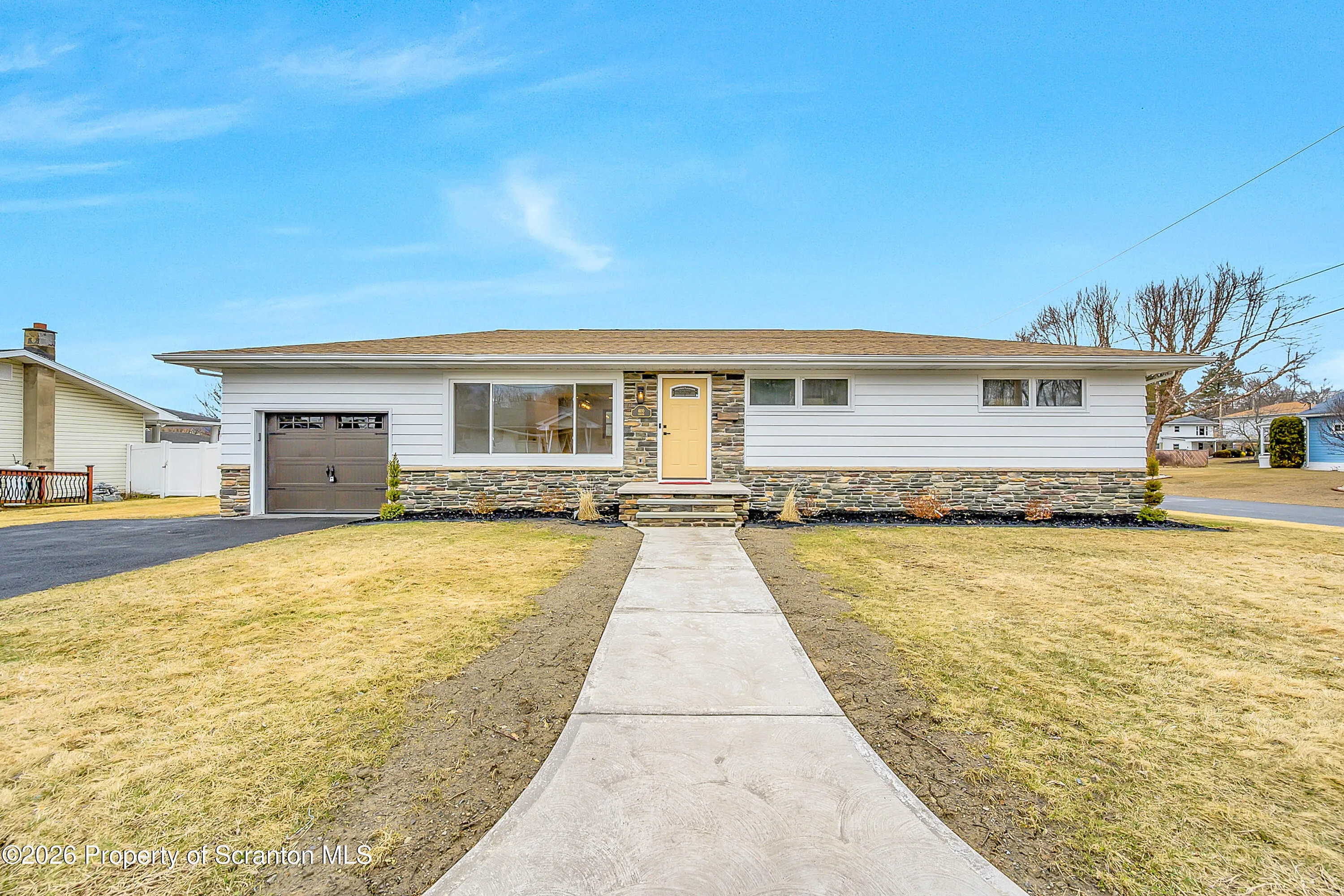 Residential For Sale 600 Center Street, Duryea, Pennsylvania 18642