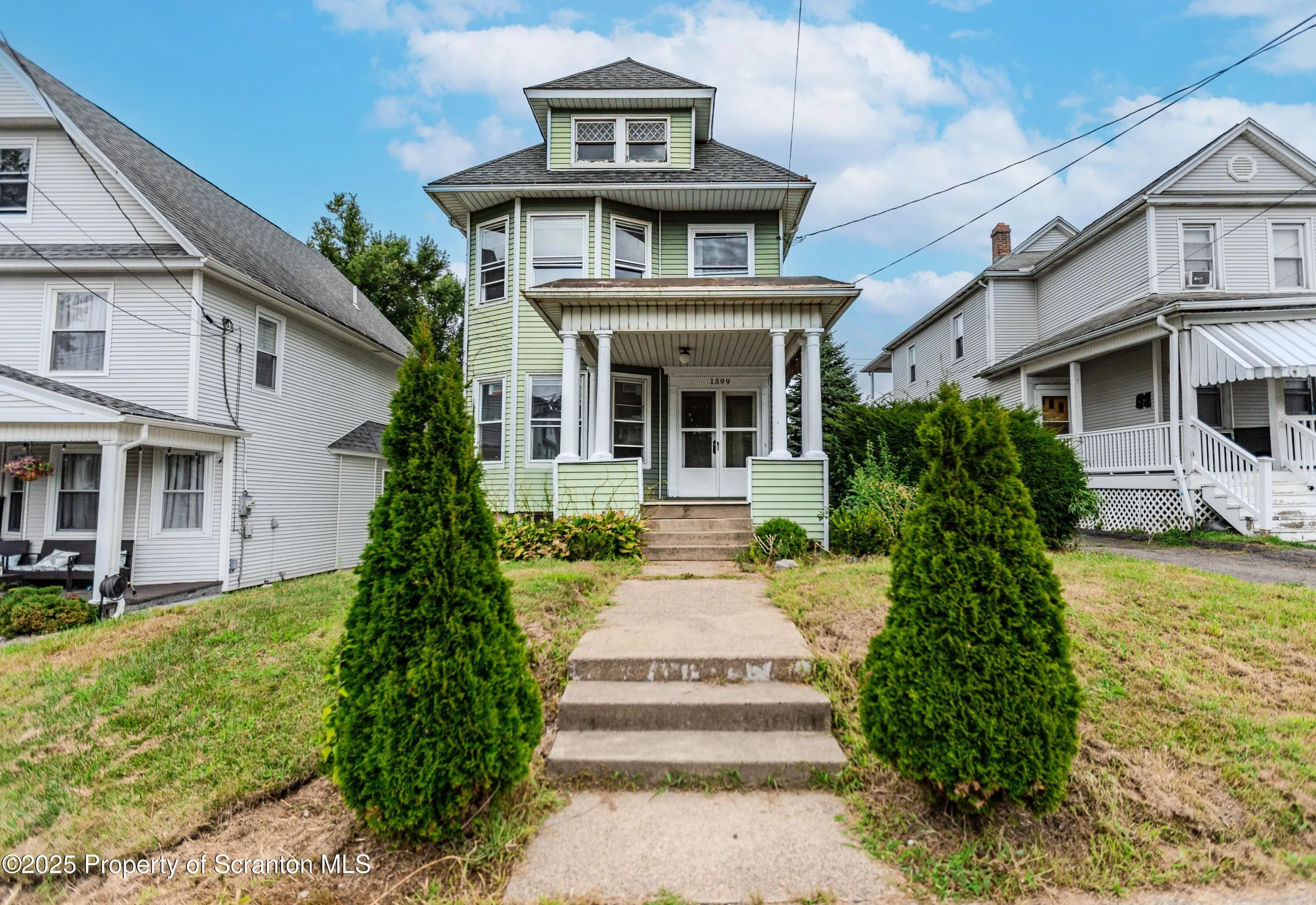 Residential For Sale 1599 Electric Street, Dunmore, Pennsylvania 18509