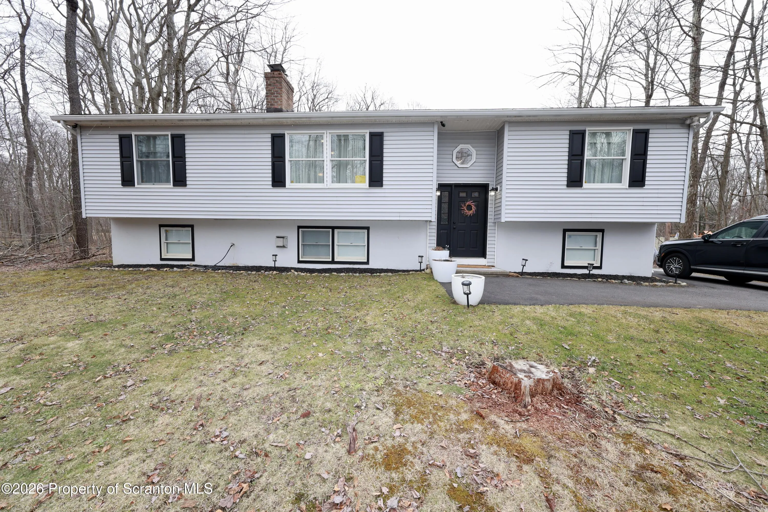 Residential For Sale 212 Annette Marie Drive, Long Pond, Pennsylvania 18334