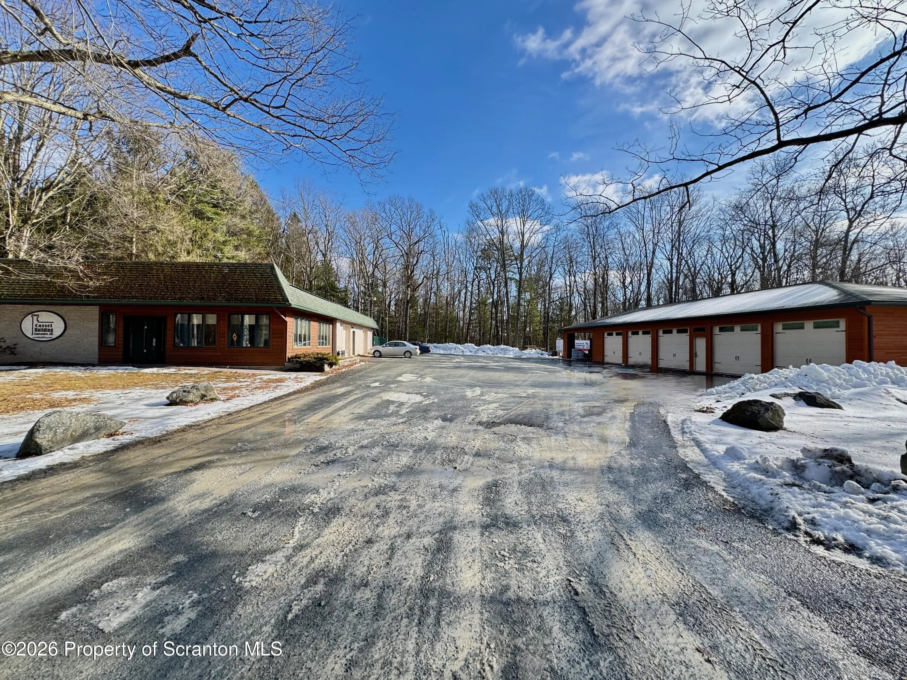 Commercial Sale For Sale 424 Rt 390, Tafton, Pennsylvania 18464