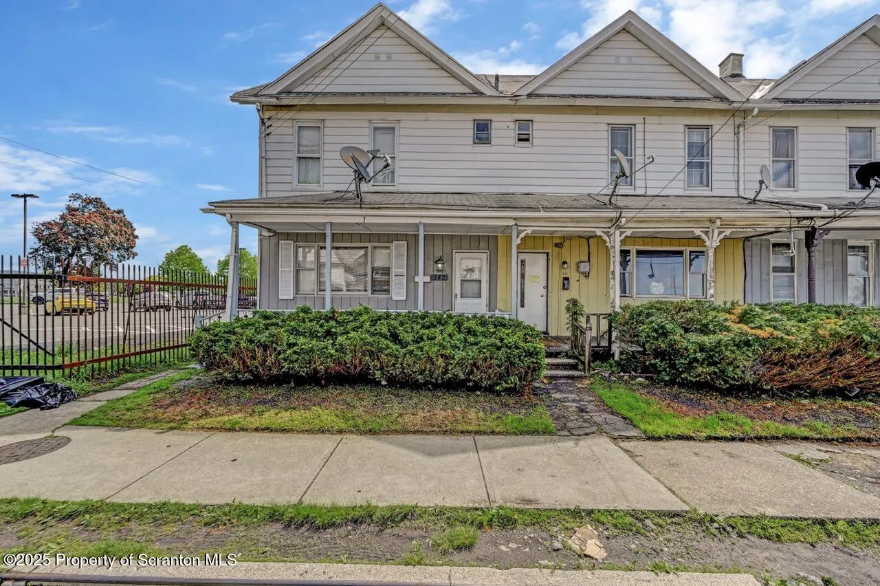 Residential Income For Sale 938-942 Providence Road, Scranton, Pennsylvania 18508