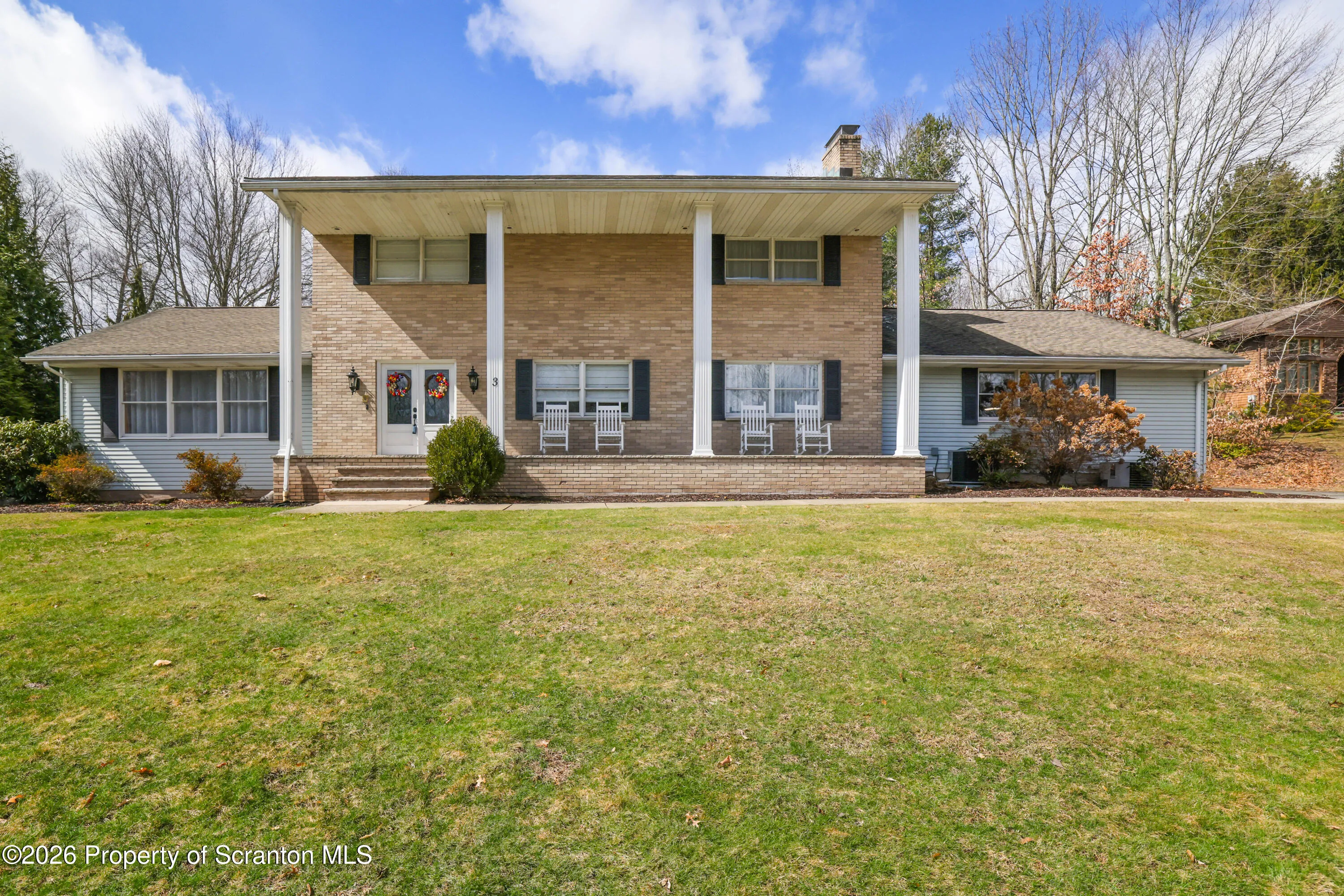 Residential For Sale 3 Old Mill Road, Jermyn, Pennsylvania 18433