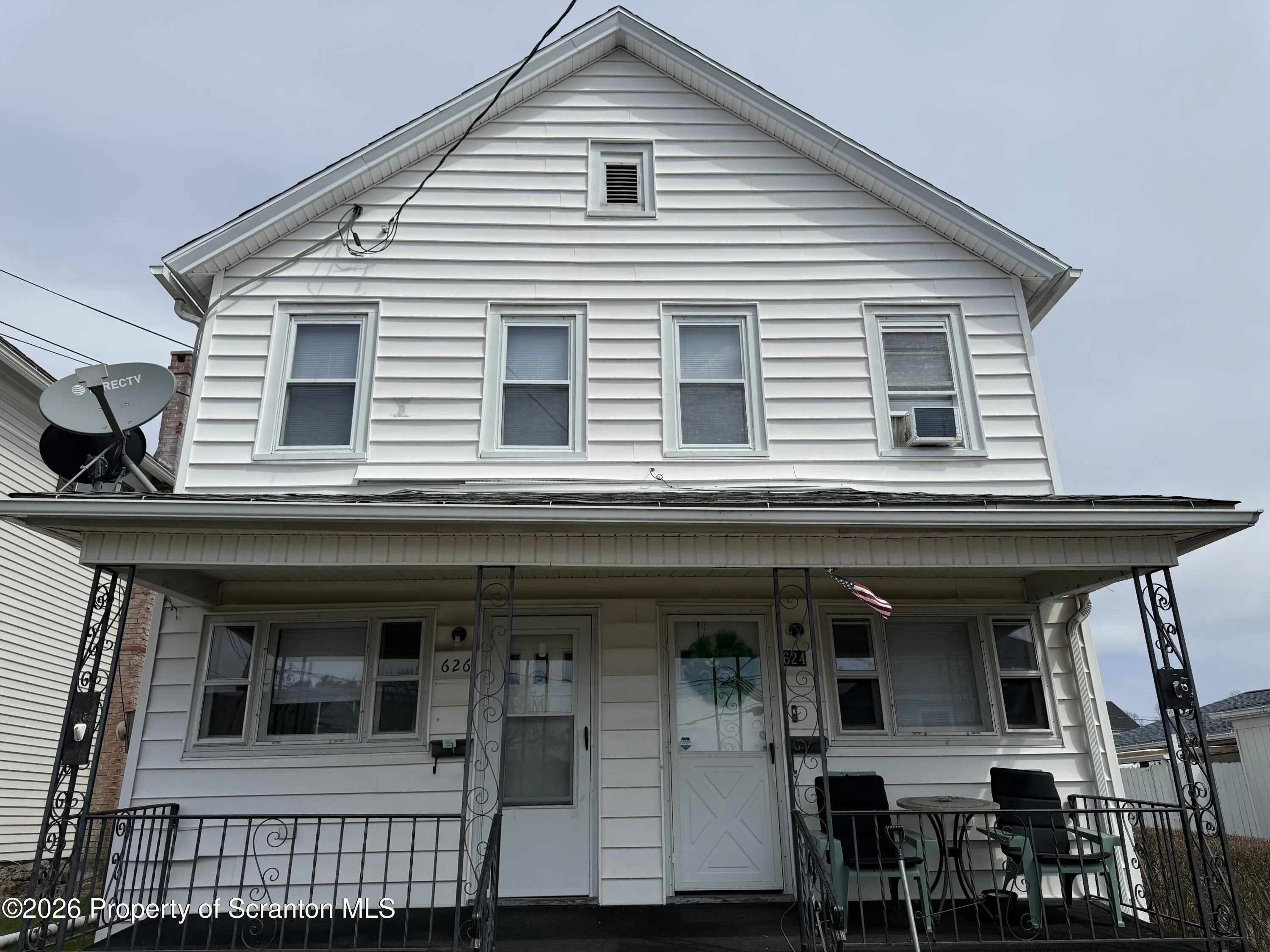 Residential Income For Sale 624 626 Warren Street, Blakely, Pennsylvania 18452