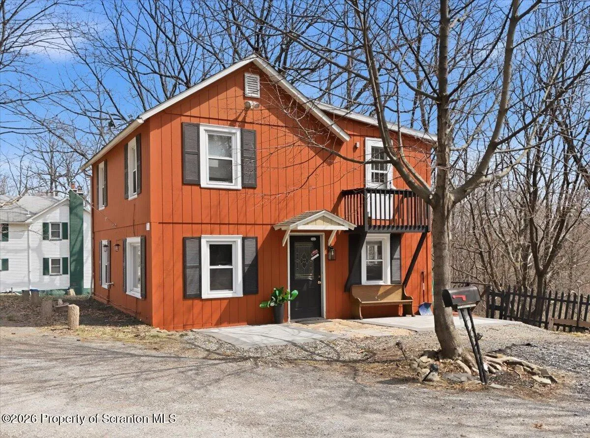 Residential For Sale 22 Quay Avenue, Mt. Pocono, Pennsylvania 18344