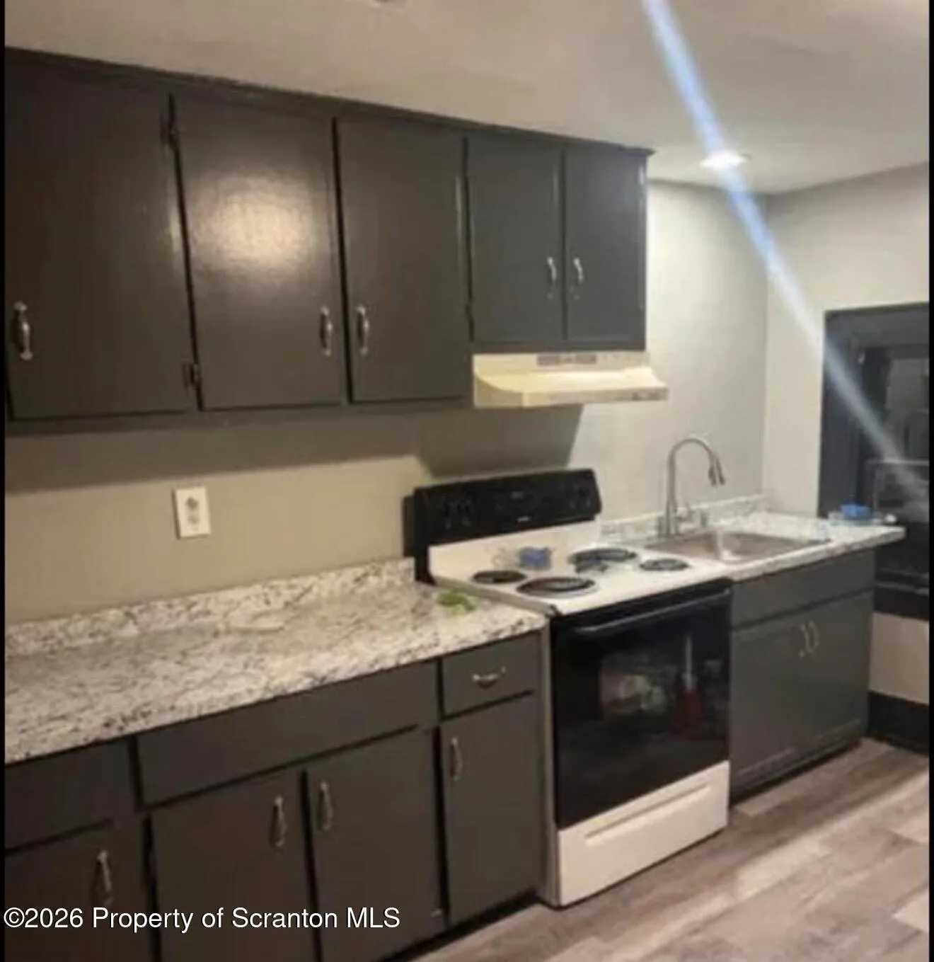 Residential Lease For Rent 85 Main Street Unit Apt 3, Olyphant, Pennsylvania 18447