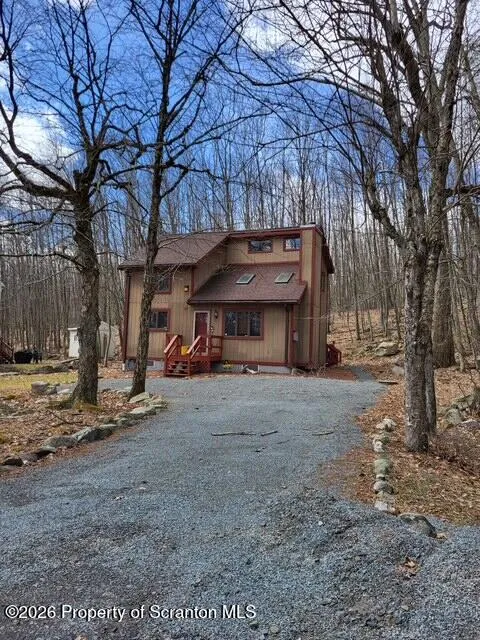 Residential For Sale 104 Country Club Drive, Thornhurst, Pennsylvania 18424