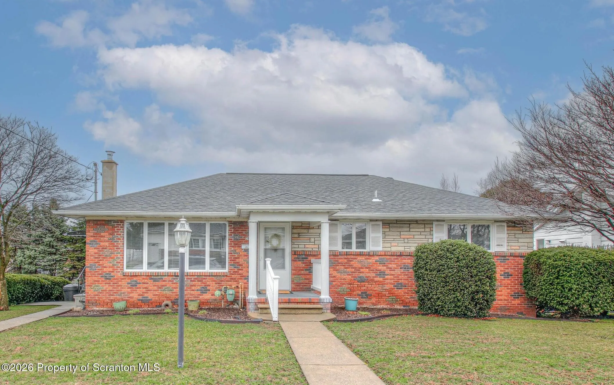 Residential For Sale 3904 Winfield Avenue, Moosic, Pennsylvania 18507