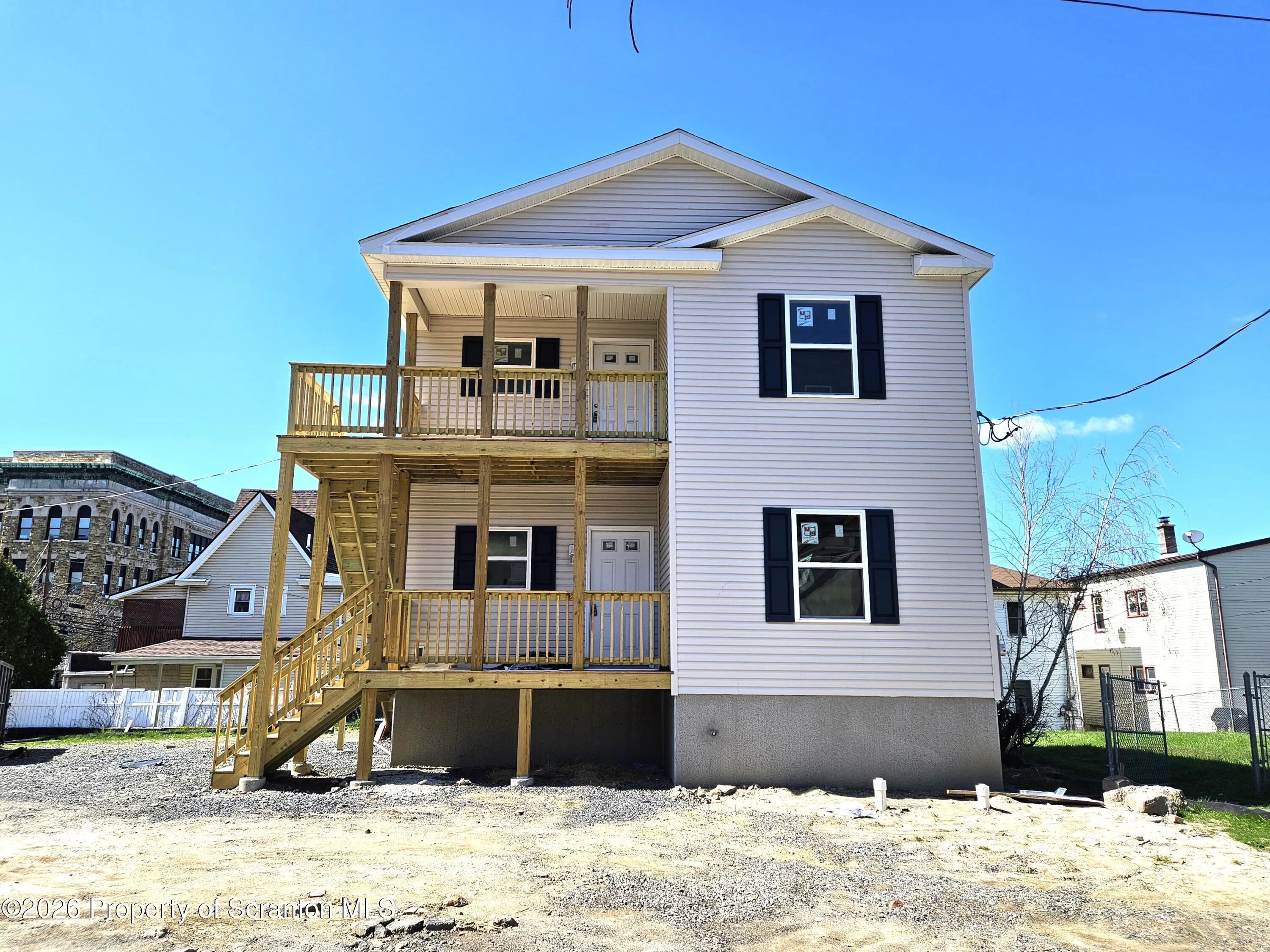 Residential Lease For Rent 609 E Gibson Street Unit 1st Fl, Scranton, Pennsylvania 18510
