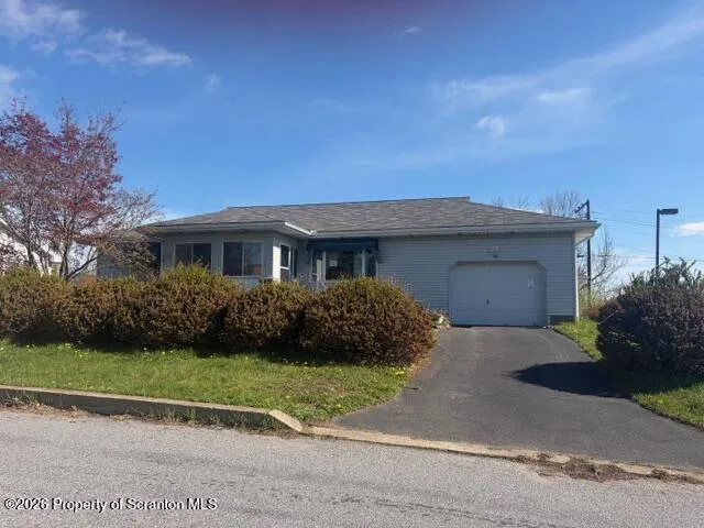 Residential For Sale 105 Ridgeview Drive, Dunmore, Pennsylvania 18512