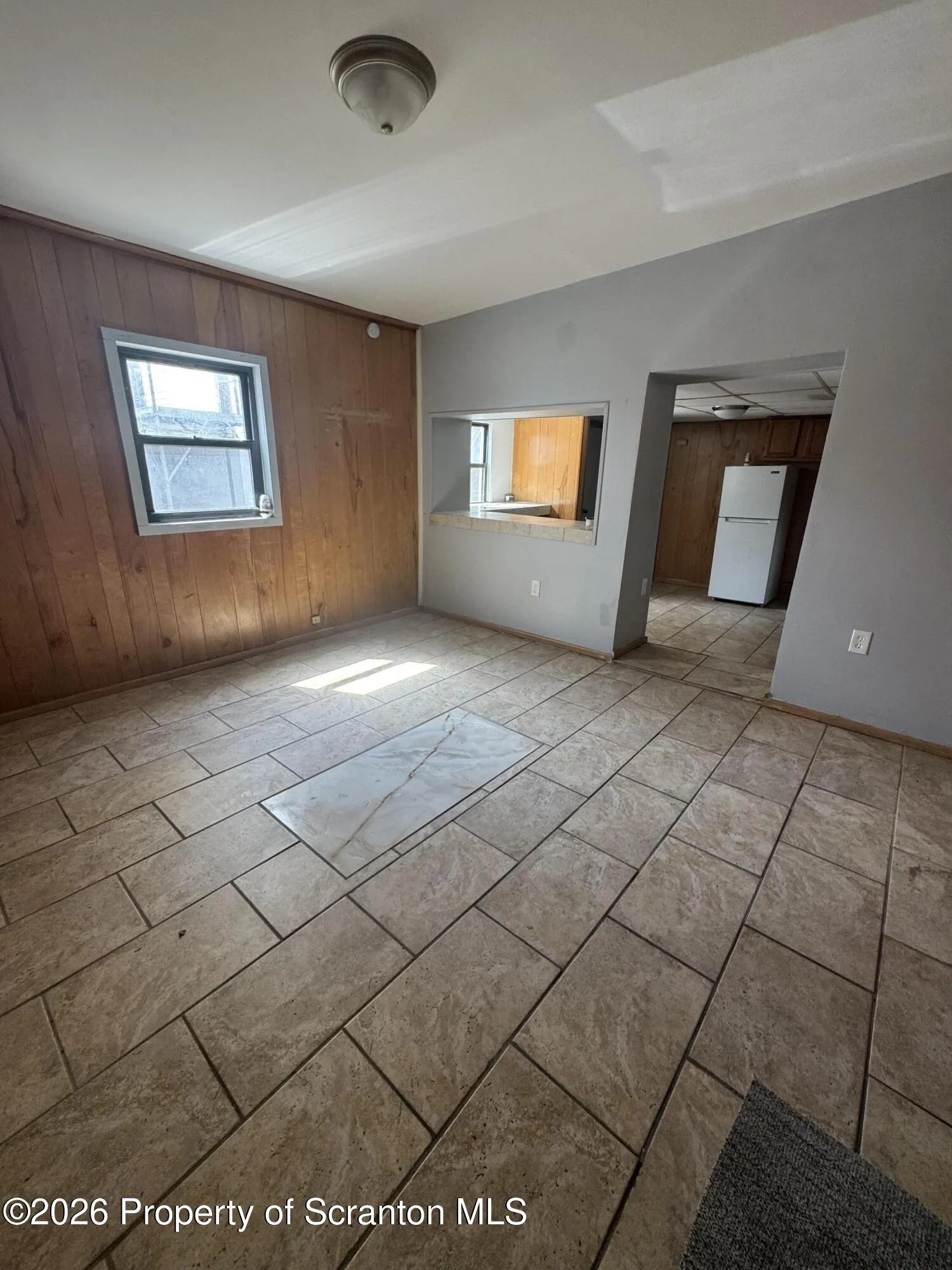 Residential Lease For Rent 906 W Market Street, Scranton, Pennsylvania 18508