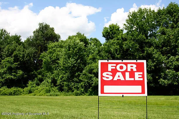 Land For Sale Lot 84 Summit Woods Road, Roaring Brook Twp, Pennsylvania 18444
