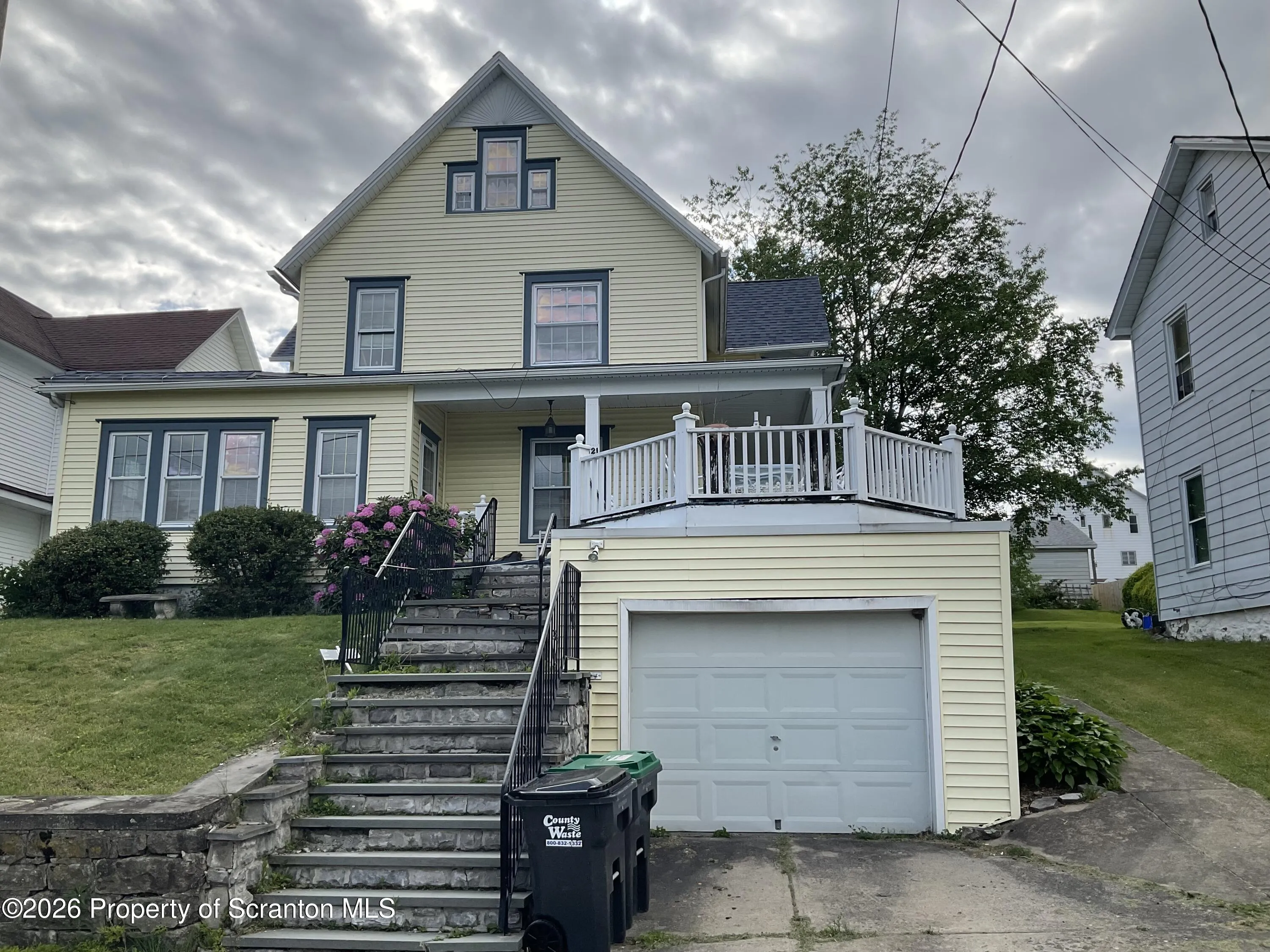 Residential For Sale 521 Delaware Street, Forest City, Pennsylvania 18421