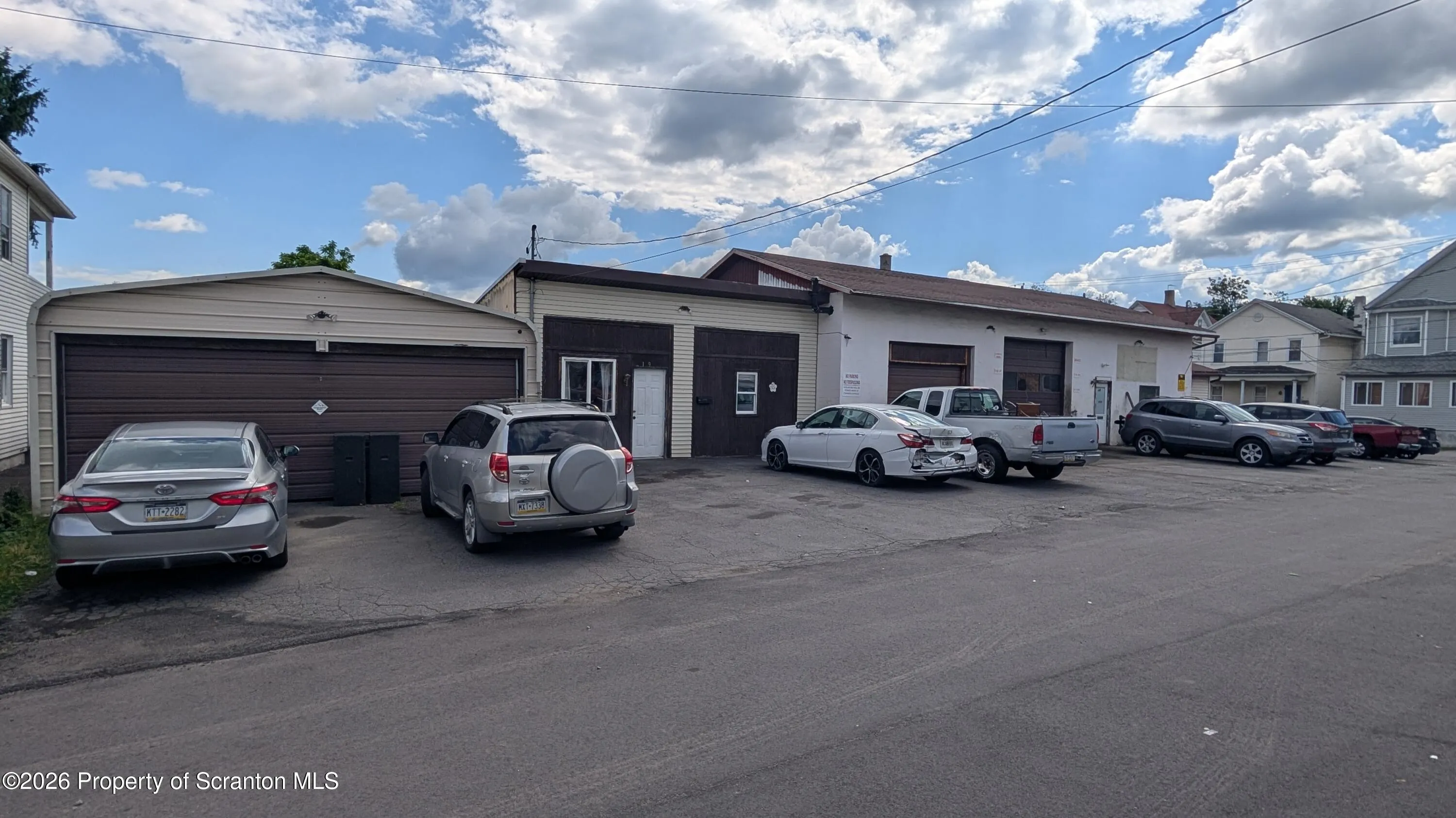 Residential Income For Sale 619-621 Mineral Avenue, Scranton, Pennsylvania 18509