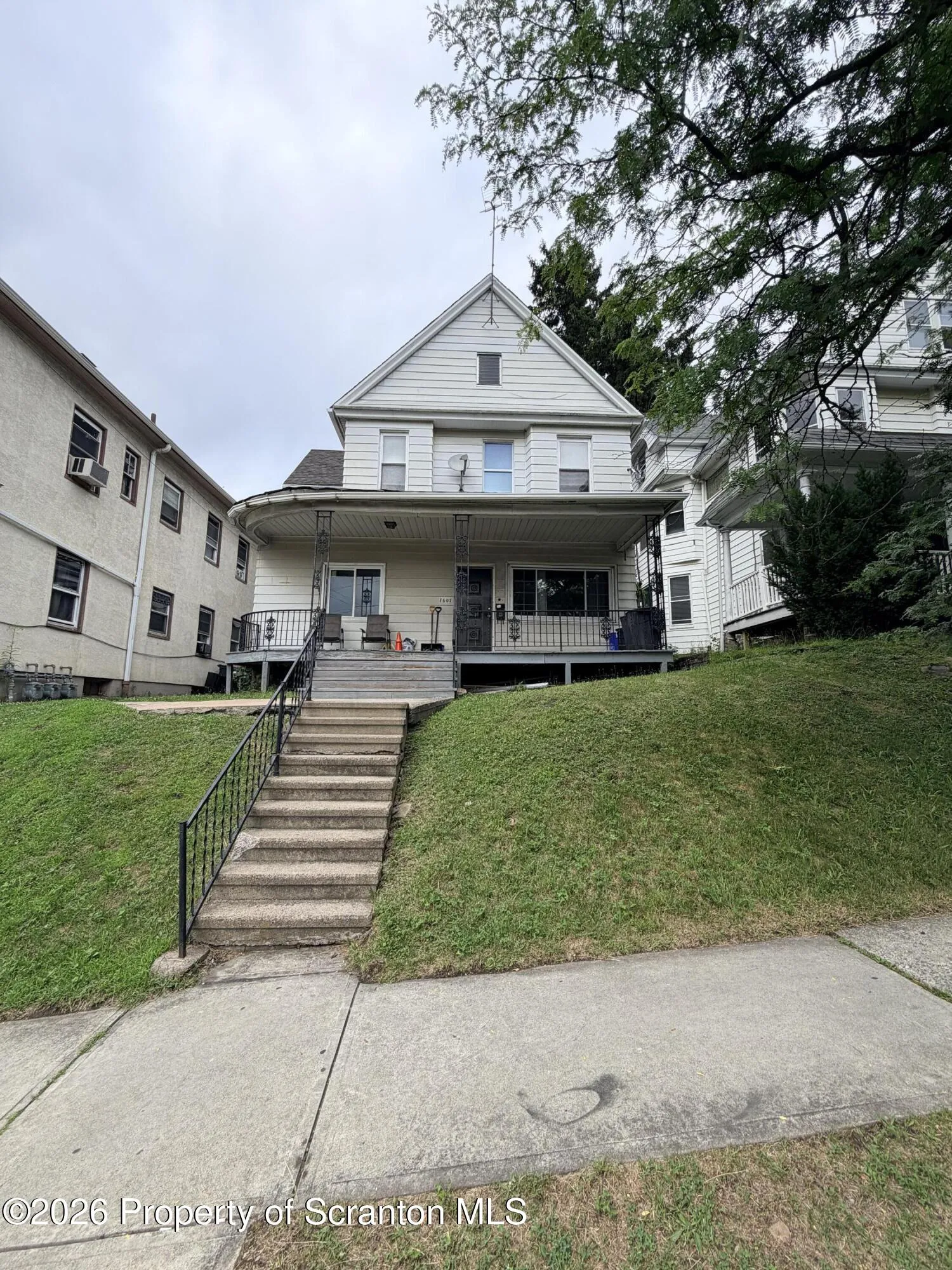 Residential Lease For Rent 1607 Mulberry Street Unit 2, Scranton, Pennsylvania 18510