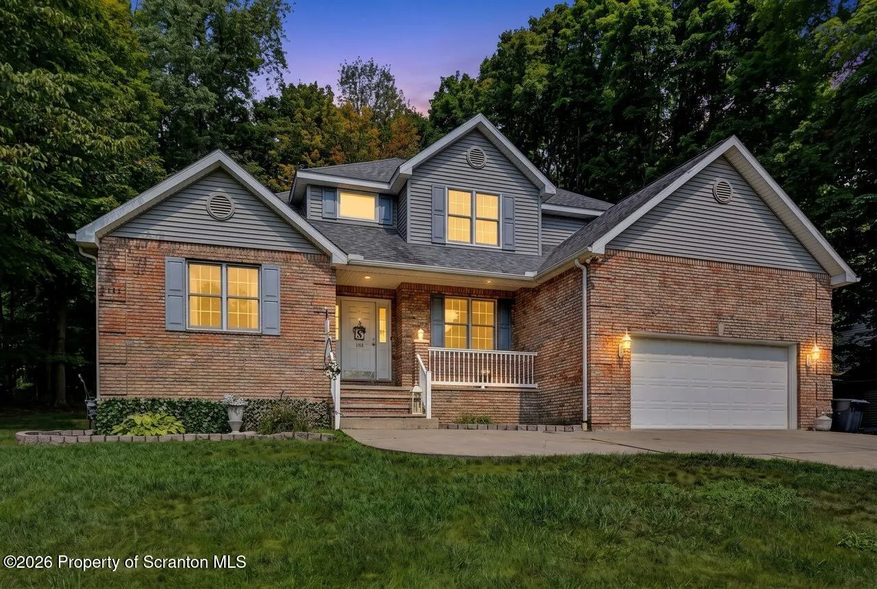 Residential For Sale 106 Nikelle Lane, Clarks Summit, Pennsylvania 18411