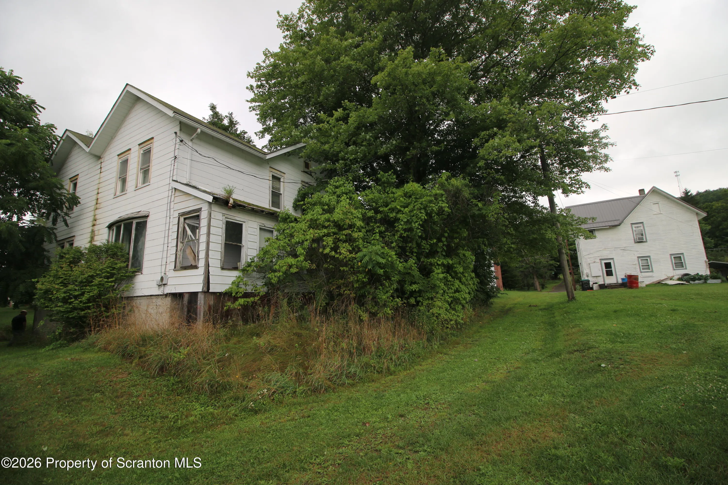 Residential For Sale 94 Peach Alley, New Albany, Pennsylvania 18833