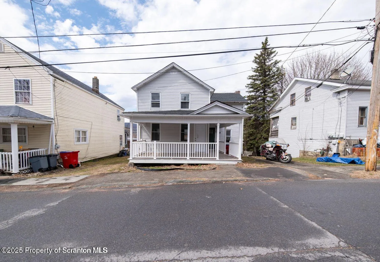Residential For Sale 55 Terrace Street, Carbondale, Pennsylvania 18407