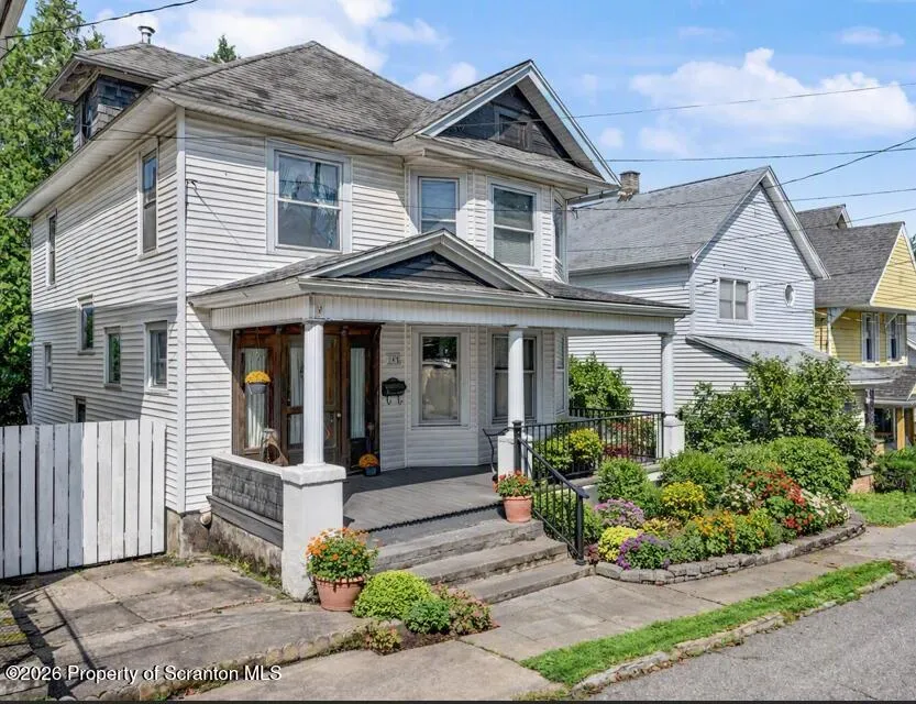 Residential For Sale 145 Spring Street, Carbondale, Pennsylvania 18407