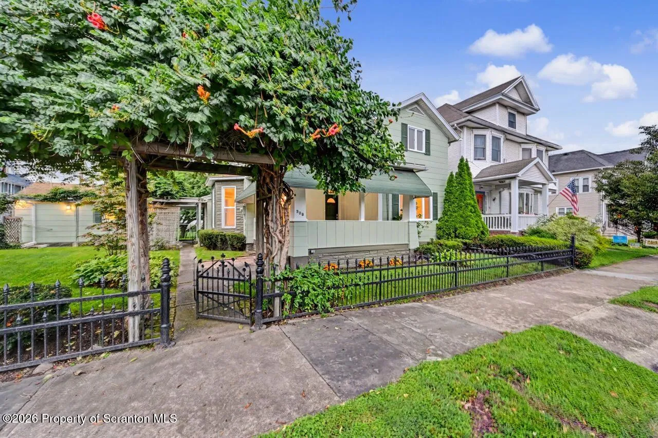 Residential For Sale 308 Warren Street, West Pittston, Pennsylvania 18643