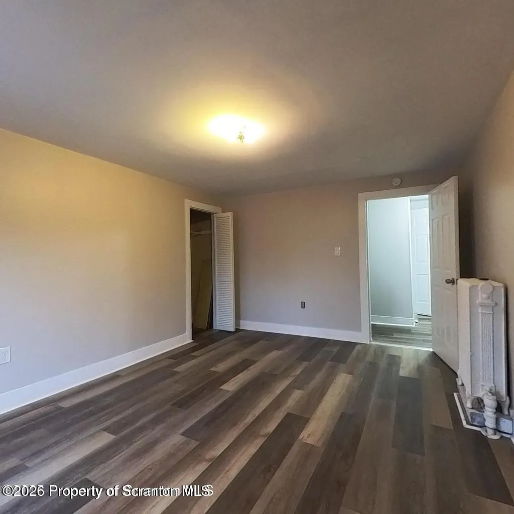 Residential Lease For Rent 1715 Sanderson Avenue Unit 3, Scranton, Pennsylvania 18509