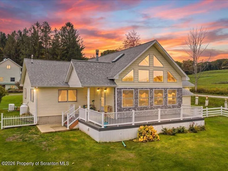 Residential For Sale 3286 E Lake Road, New Milford, Pennsylvania 18834