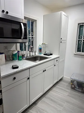 Cozy and Chic kitchen 10 out of 10!