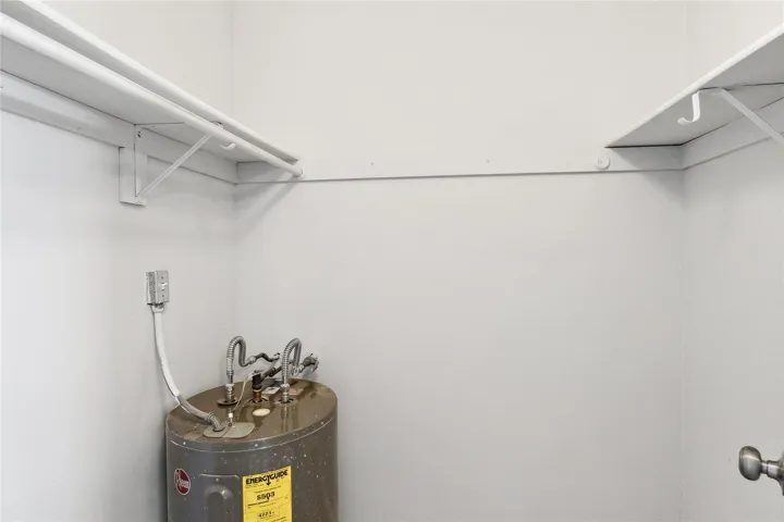 Walk in closet