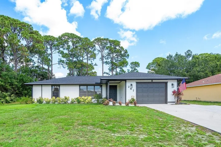 Beautiful and Sleekly Renovated New Home