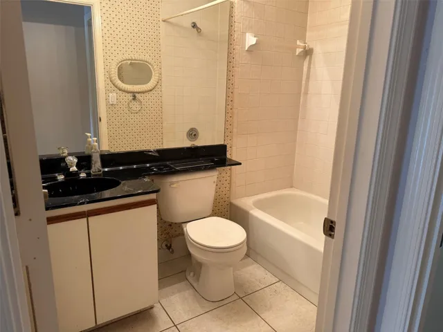 The Guest Bathroom