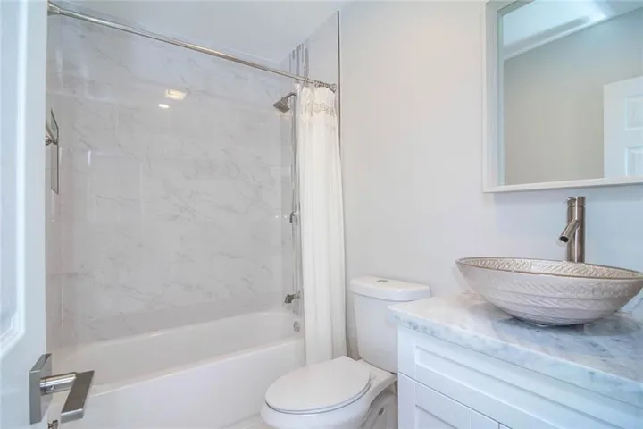 Bathroom #2
